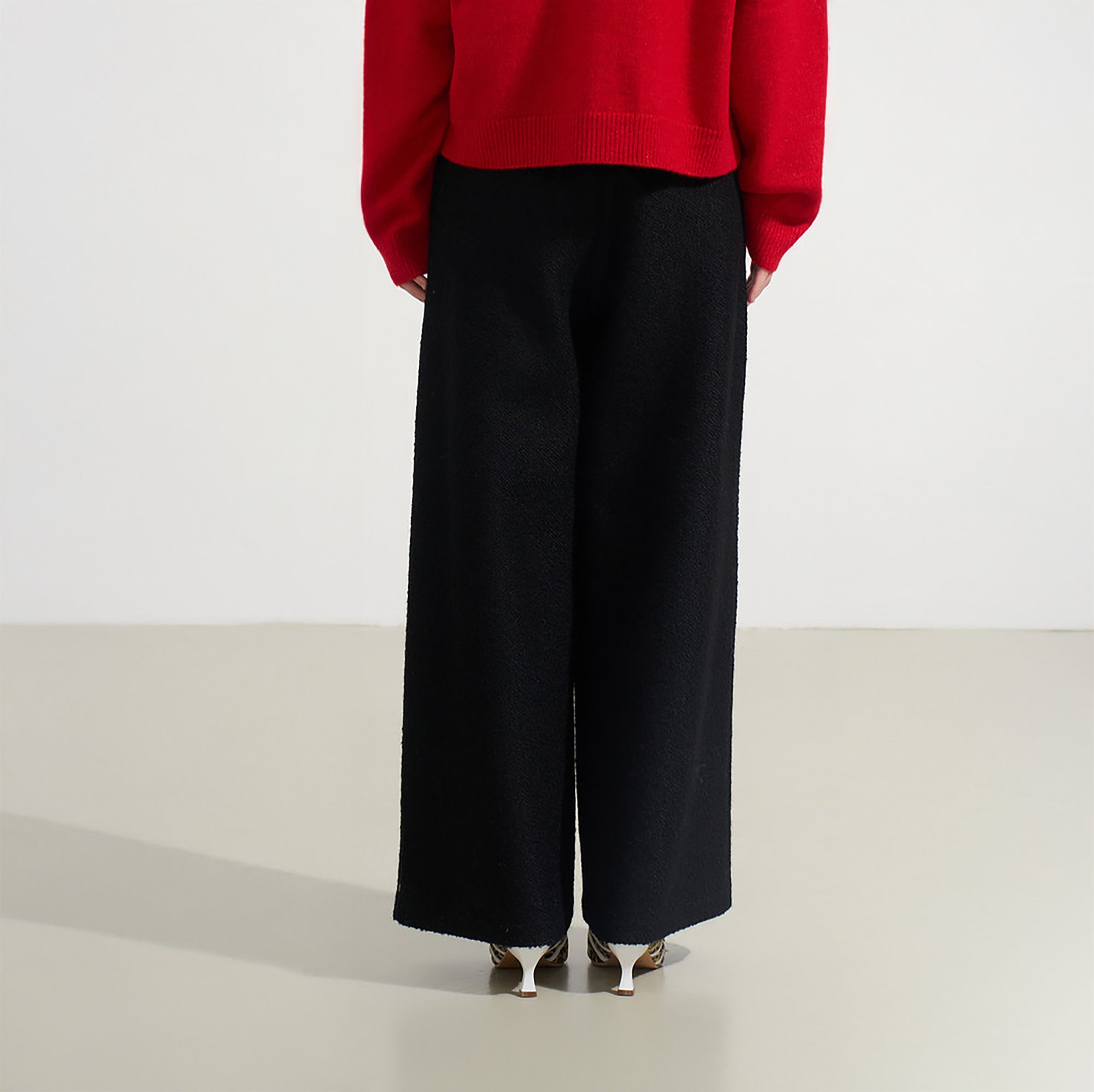SOFITTE Wool-Blend Color Button Wide-Leg Pants