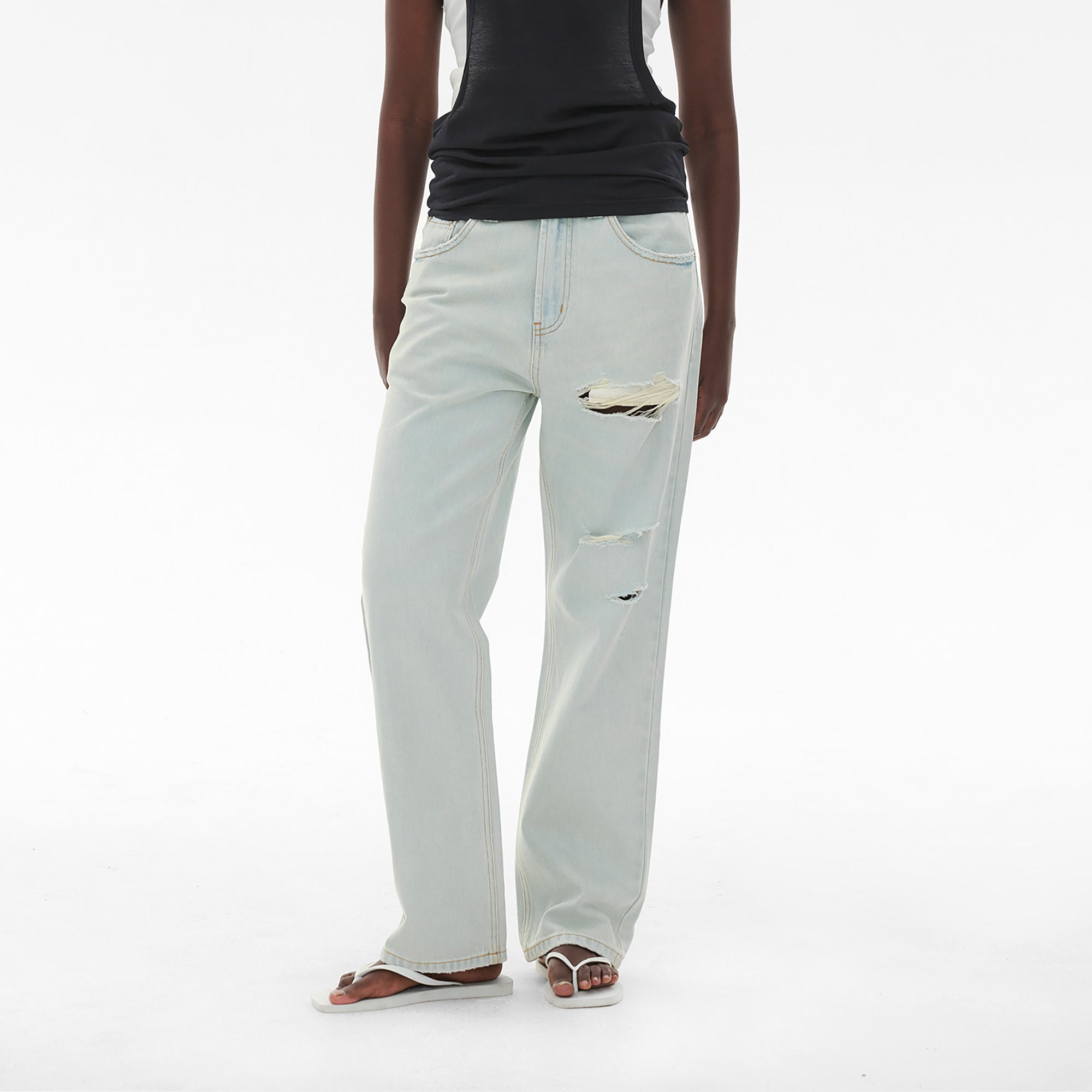 COMMAND N Light Wash Distressed Straight-Leg Jeans