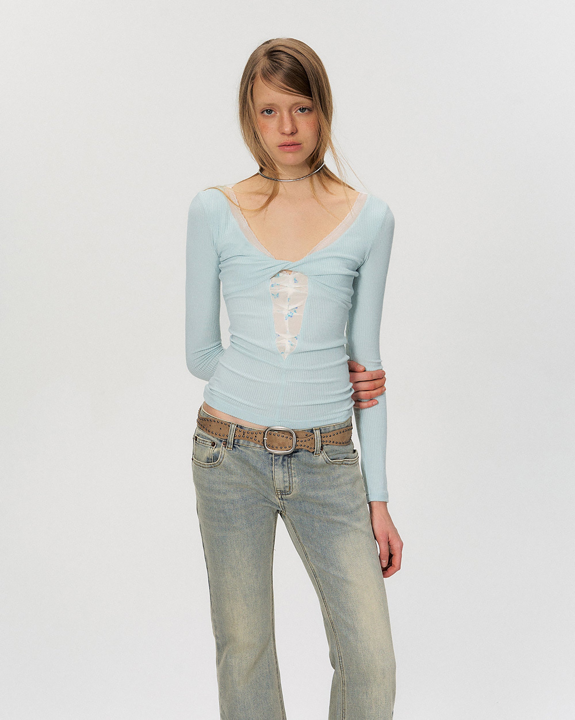 THE NEVERMORE Lace-Inset Deep V Twist Top