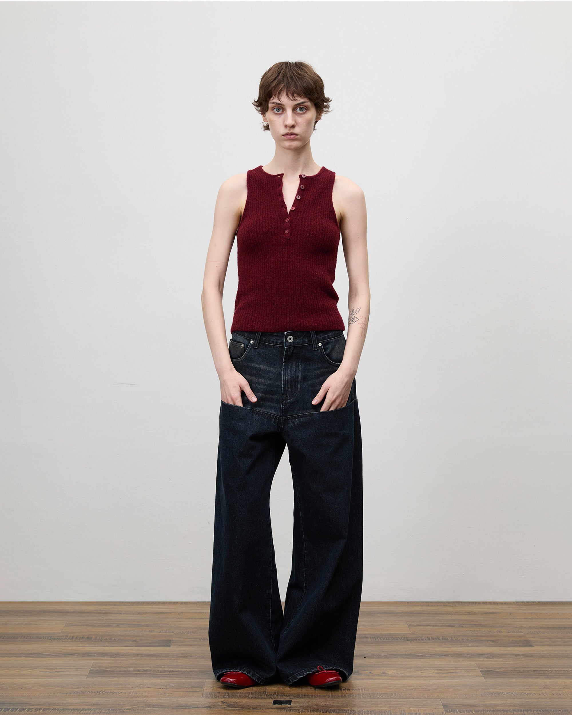 COMMAND N Washed Contrast-Panel Jeans