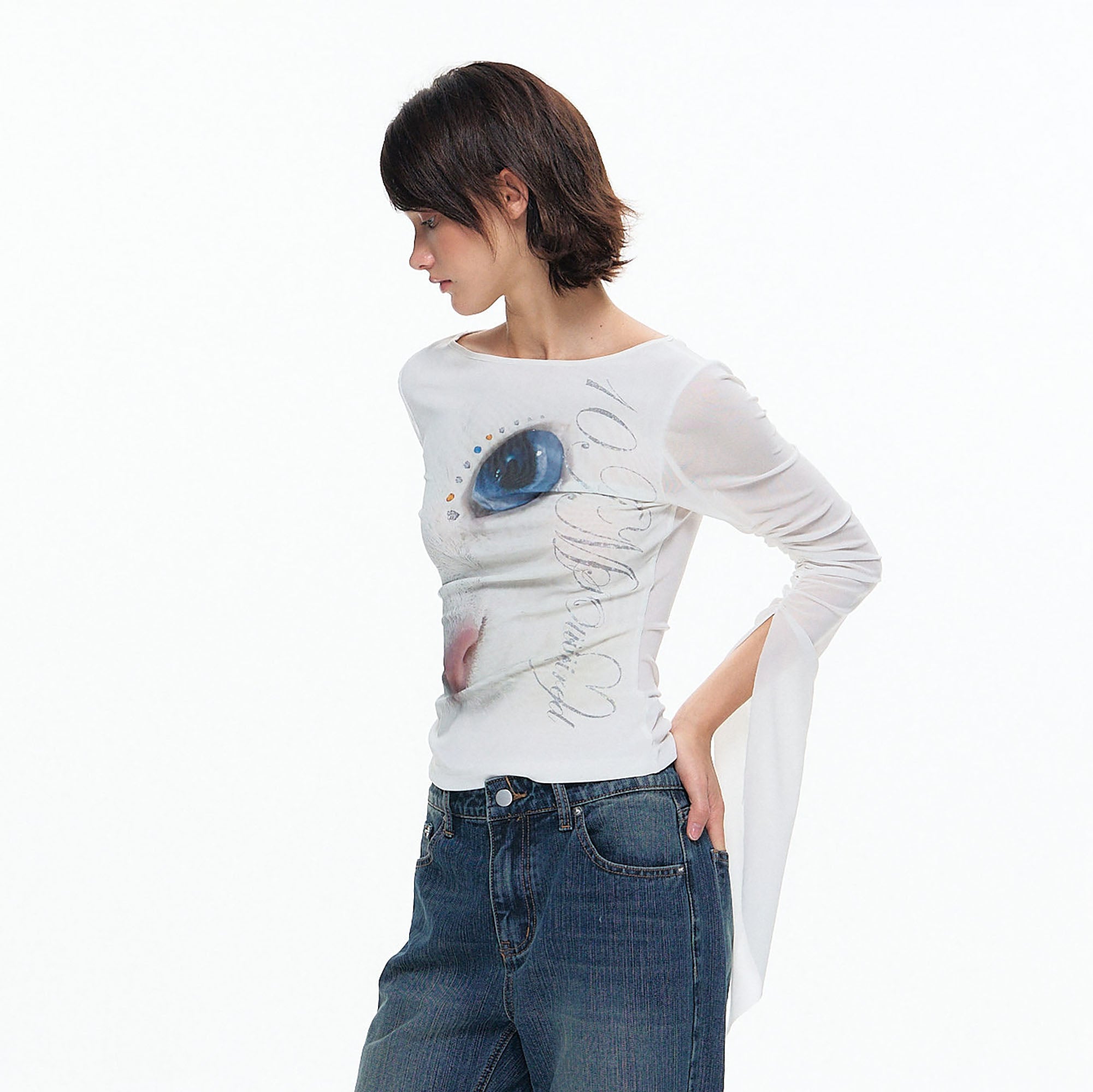 10AMSOTIIIIIIRED Asymmetrical Kitty Full-Printed Long-Sleeve Top