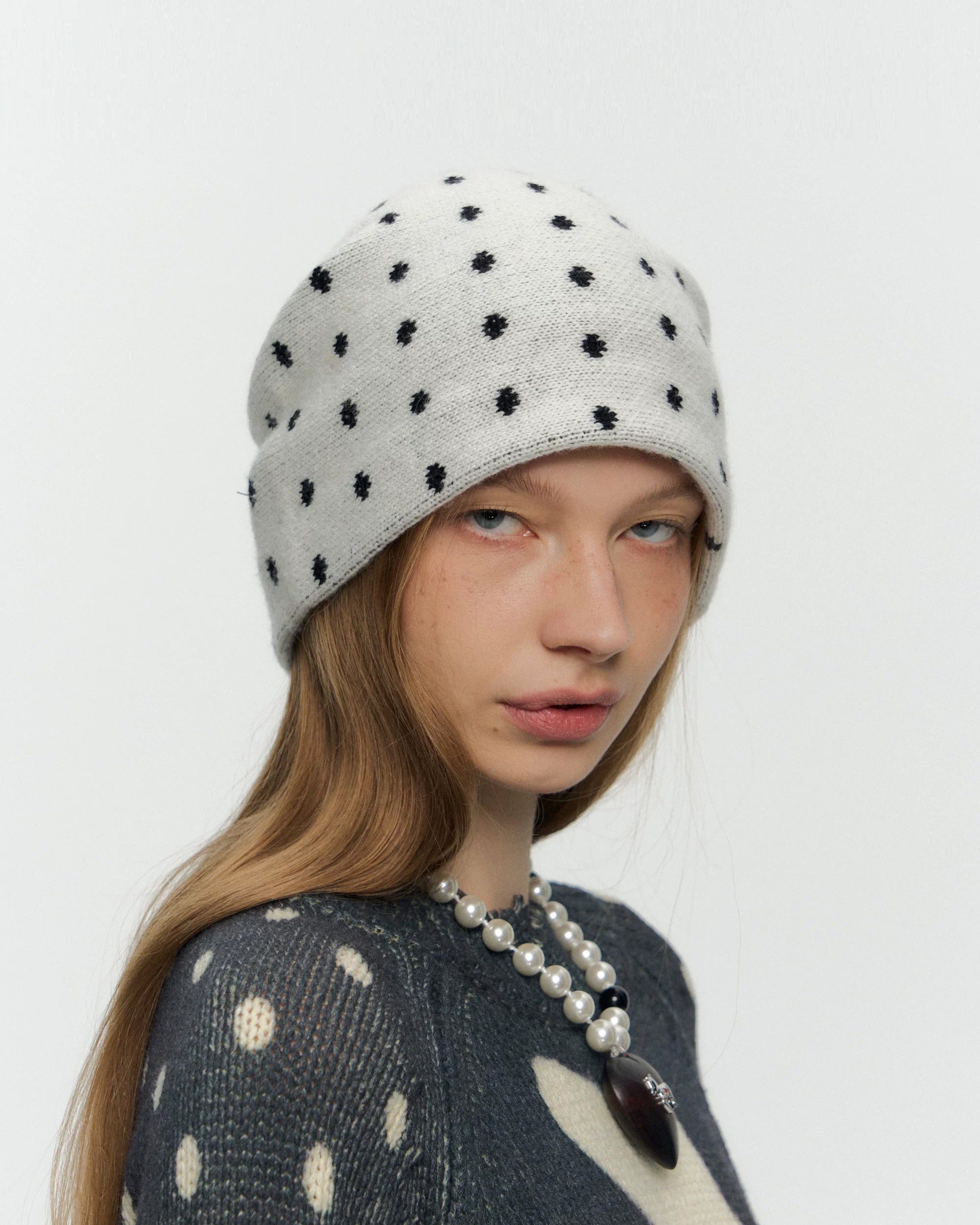 10AMSOTIIIIIIRED Classic Merino Wool-Blend Beanie