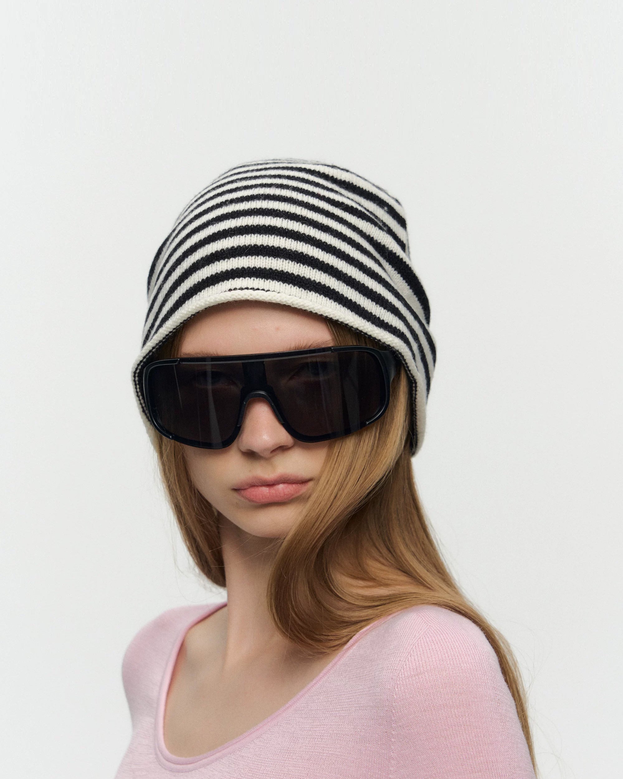 10AMSOTIIIIIIRED Classic Merino Wool-Blend Beanie