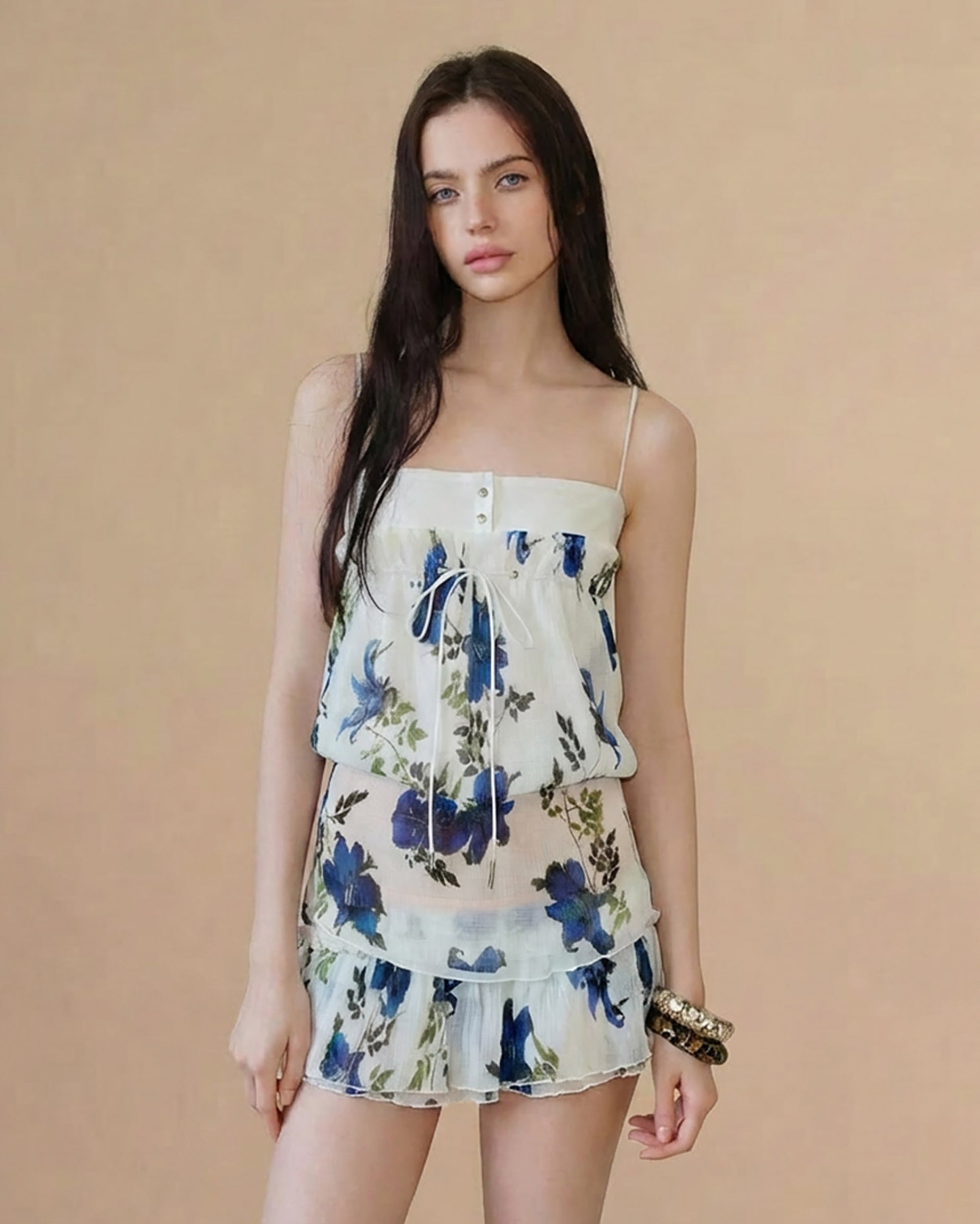 THE NEVERMORE Floral-Print Cami Top And Ruffle Mini Skirt Set