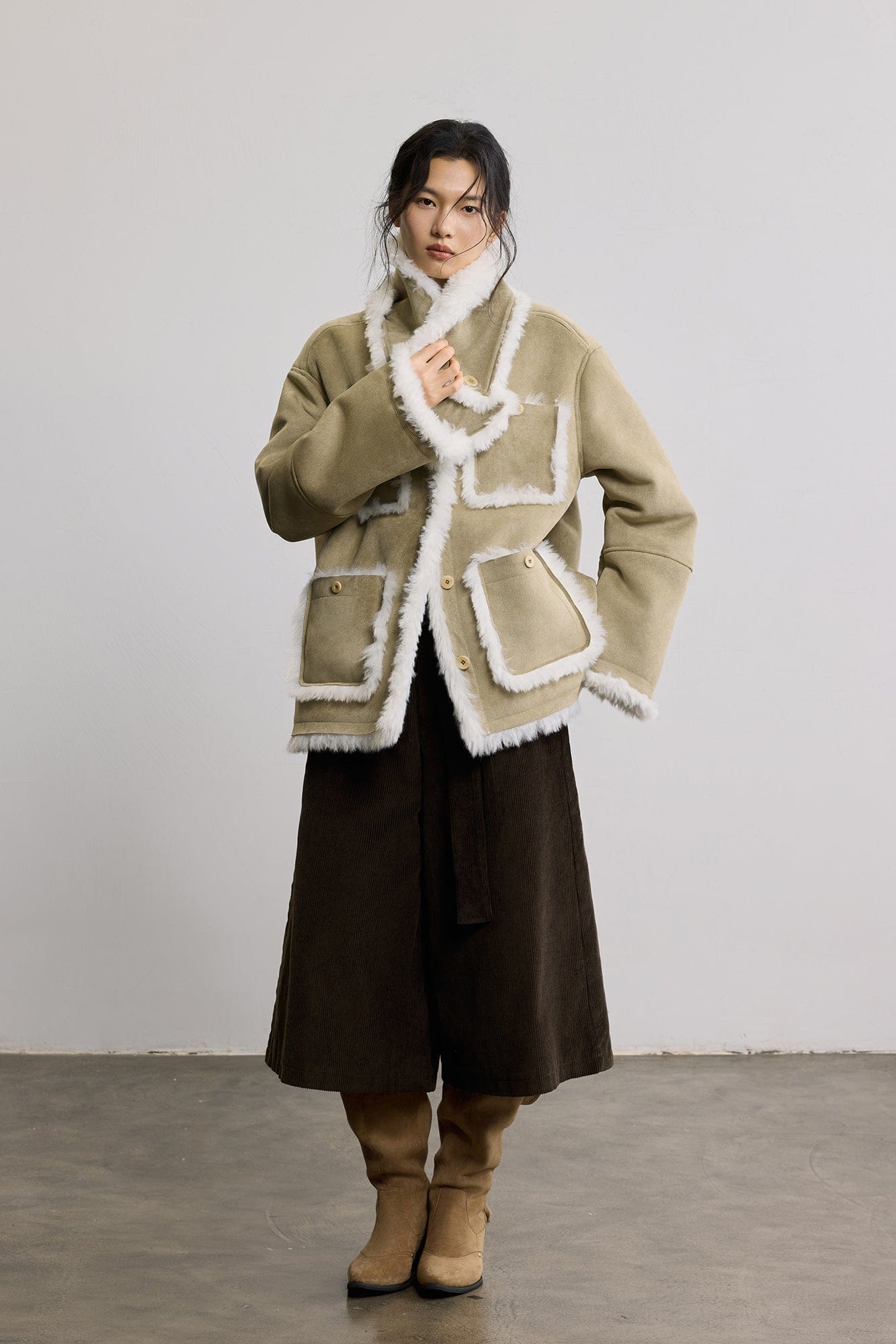 SAME FLOW Detachable Scarf Faux Shearling Suede Jacket