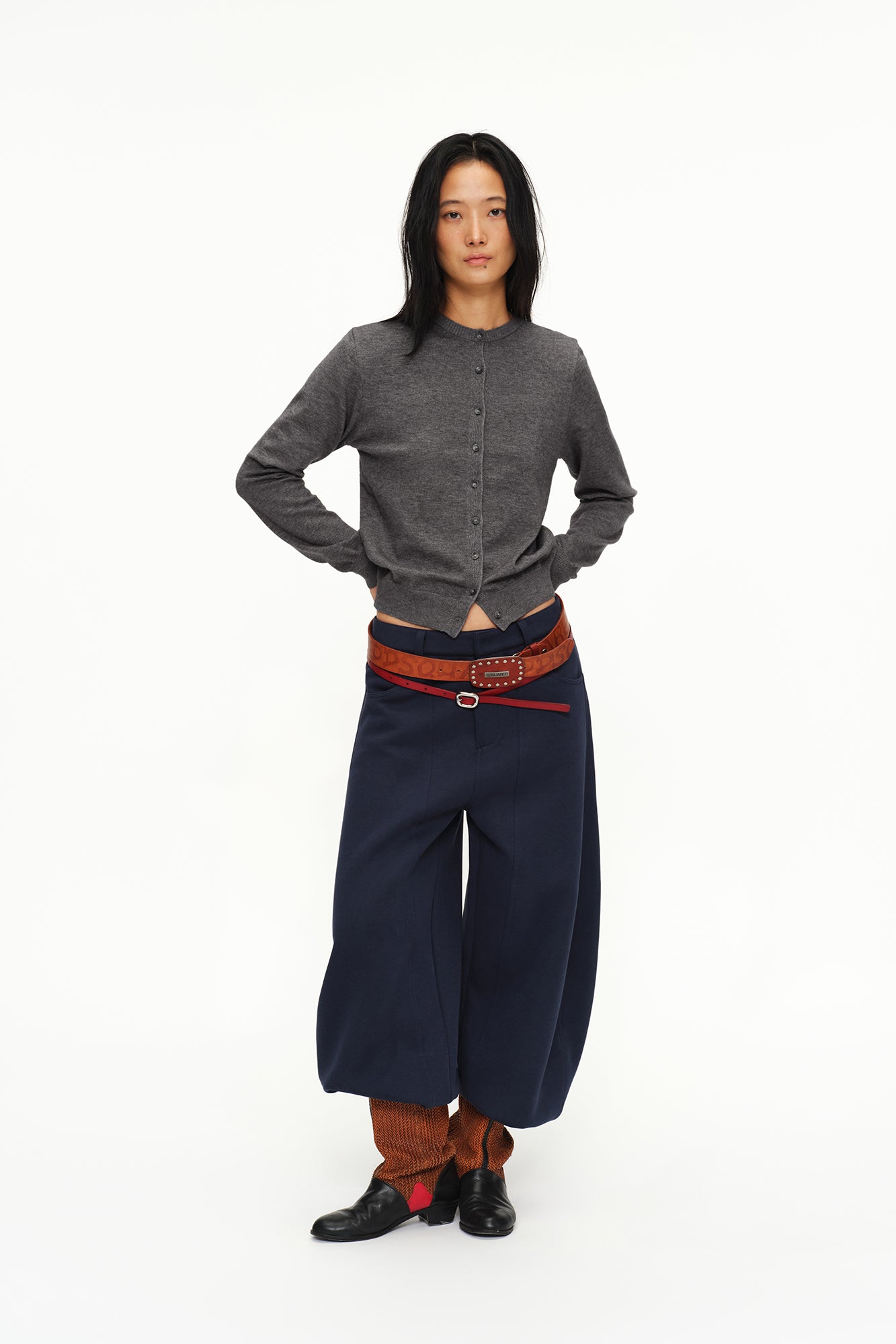 OINIMI Essential Barrel-Leg Pants