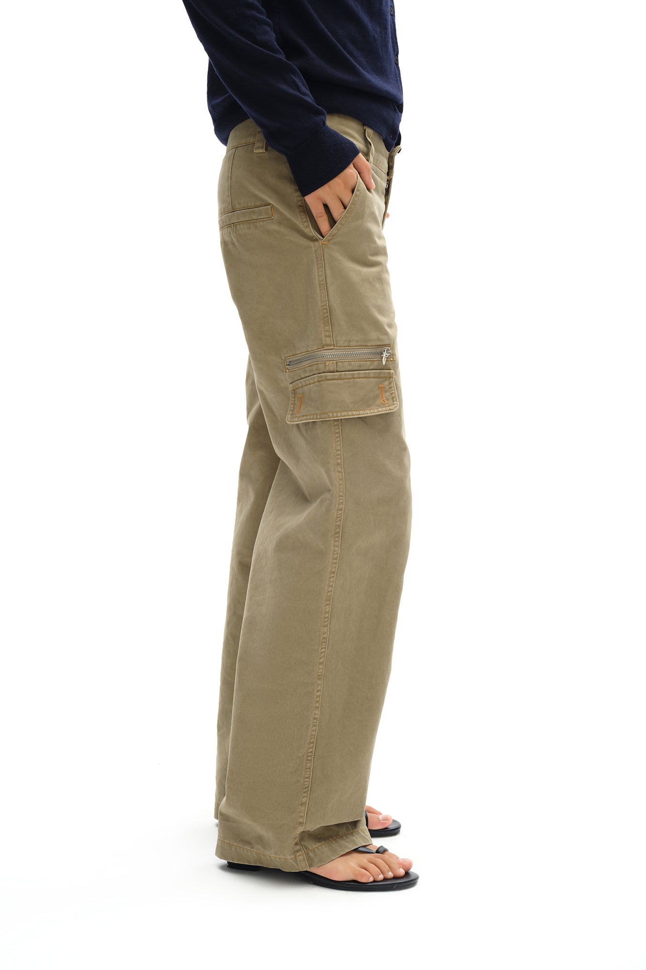 OINIMI Utility Multi-Pocket Paneled Cargo Pants