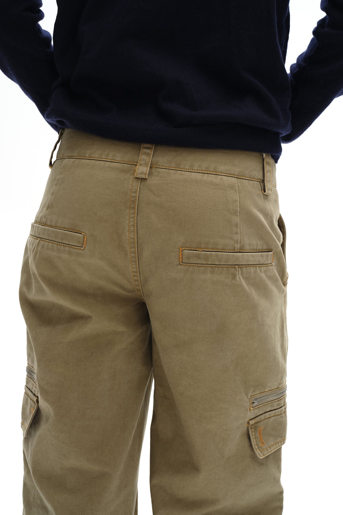 OINIMI Utility Multi-Pocket Paneled Cargo Pants