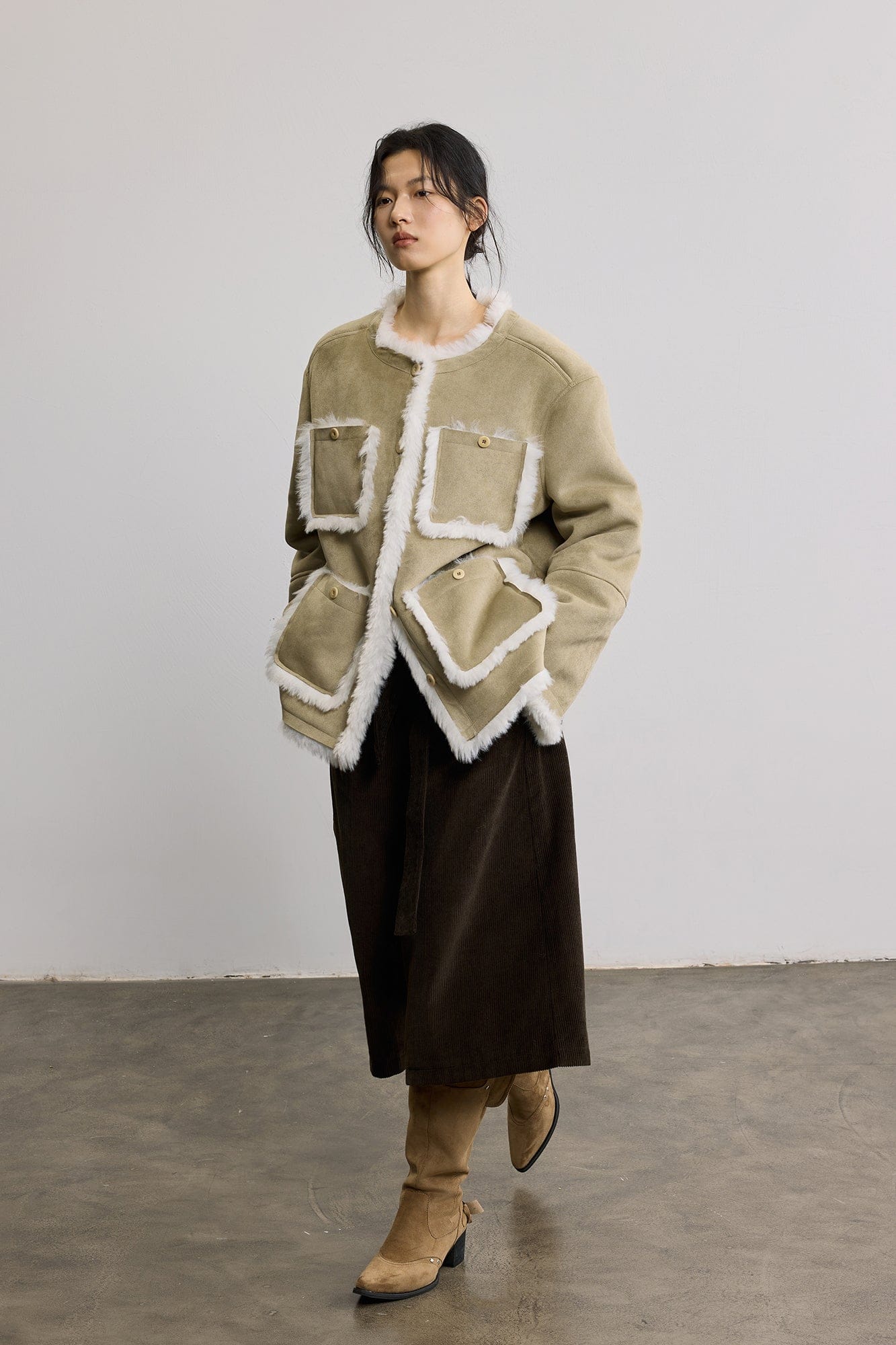 SAME FLOW Detachable Scarf Faux Shearling Suede Jacket