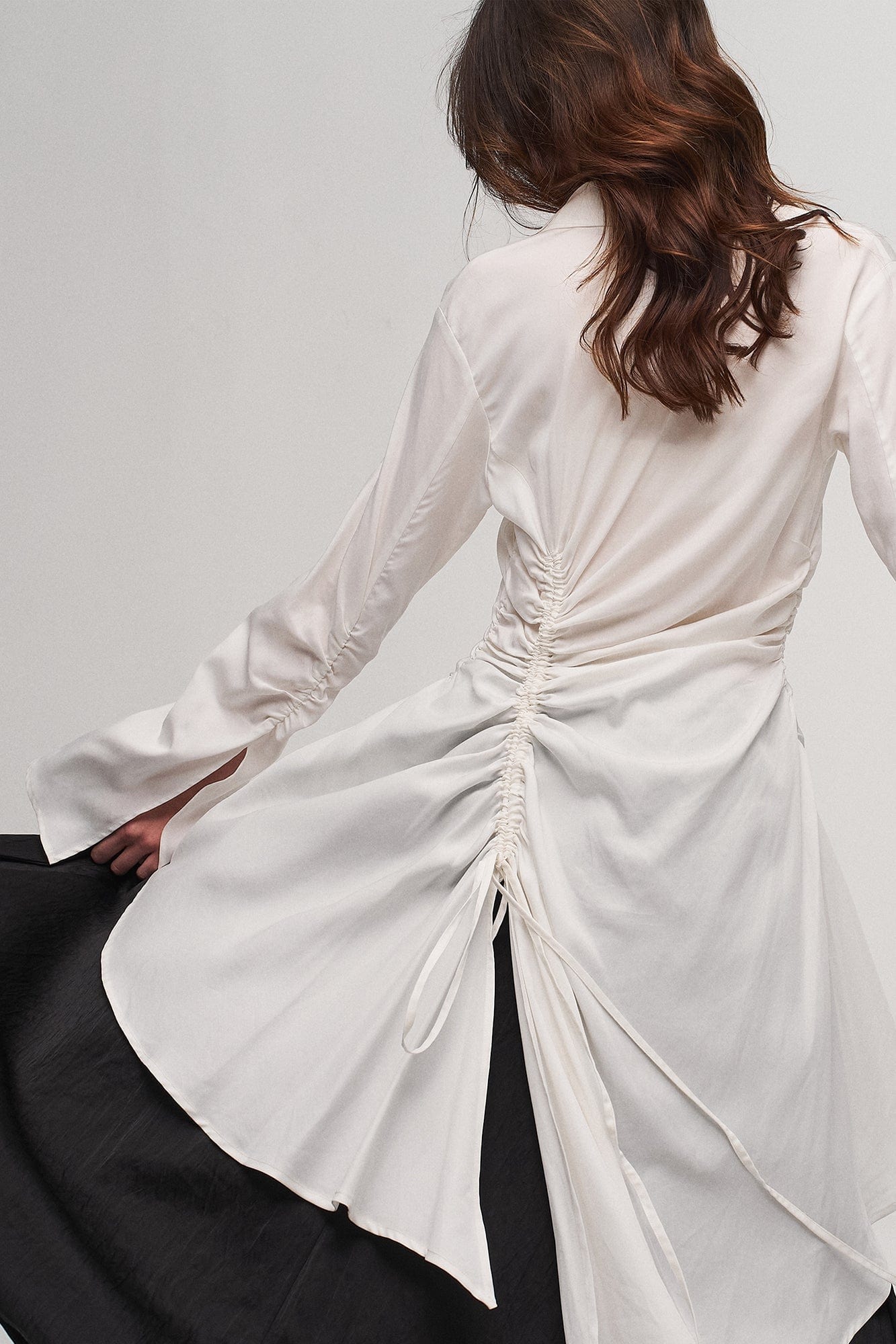 ILNya Nieternite Nifutur Ruched Waist Ruffle-Neck Long Shirt, premium urban and streetwear designers apparel on PROJECTISR.com, ILNya Nieternite Nifutur