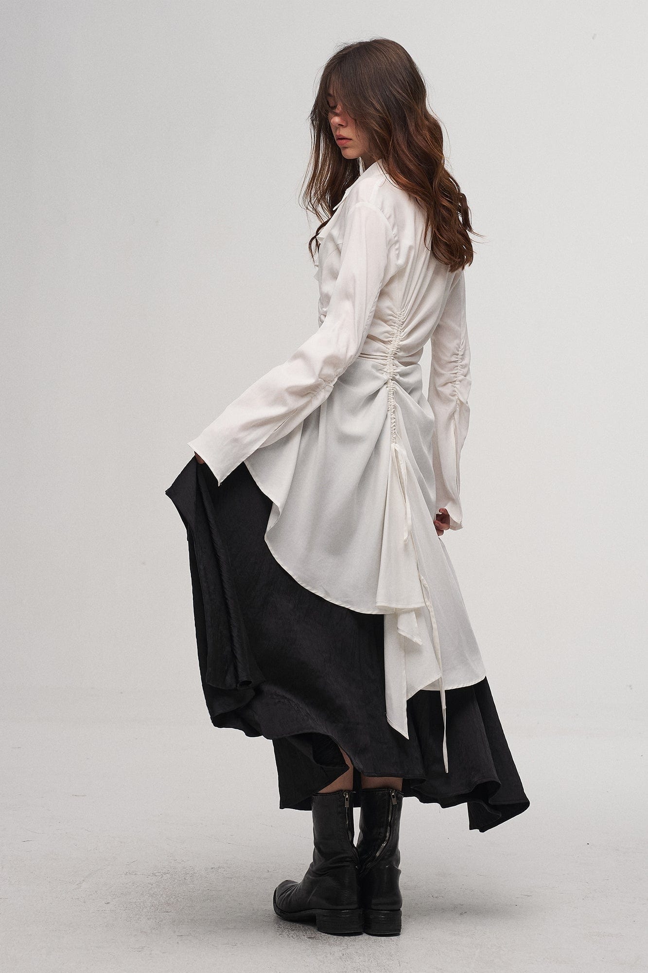 ILNya Nieternite Nifutur Ruched Waist Ruffle-Neck Long Shirt, premium urban and streetwear designers apparel on PROJECTISR.com, ILNya Nieternite Nifutur