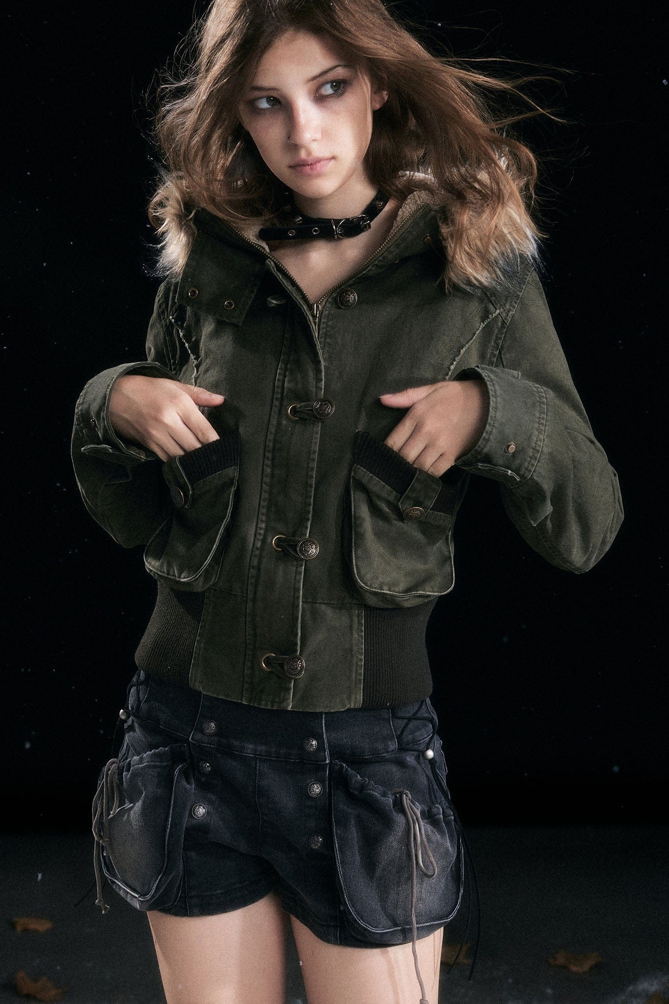 CESTNOUS Double Button Multi-Pocket Shorts