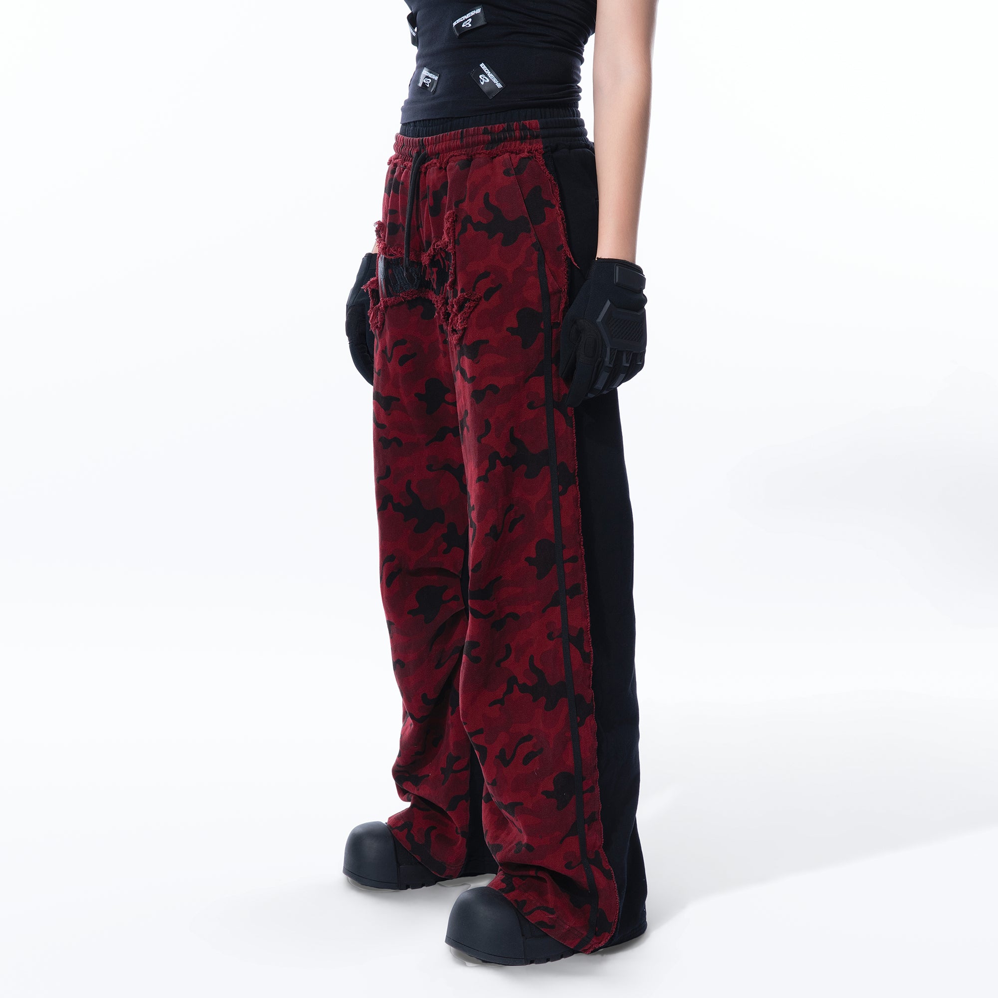 MOGONGSHE Camo Contrast Panel Double-Waist Oversized Sweatpants
