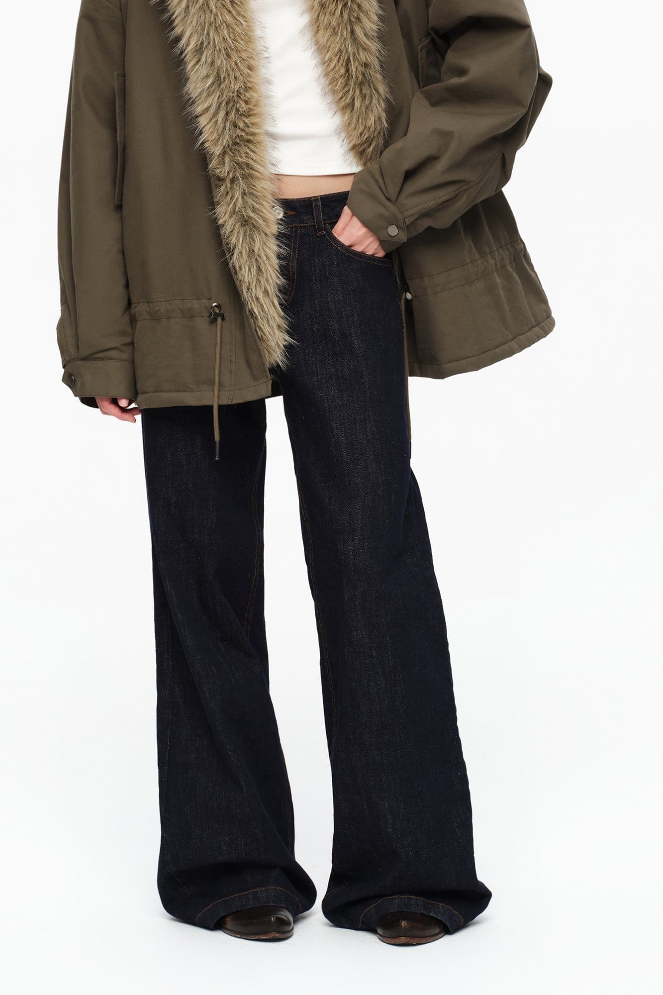 OINIMI Retro Stitched Straight-Leg Raw Jeans