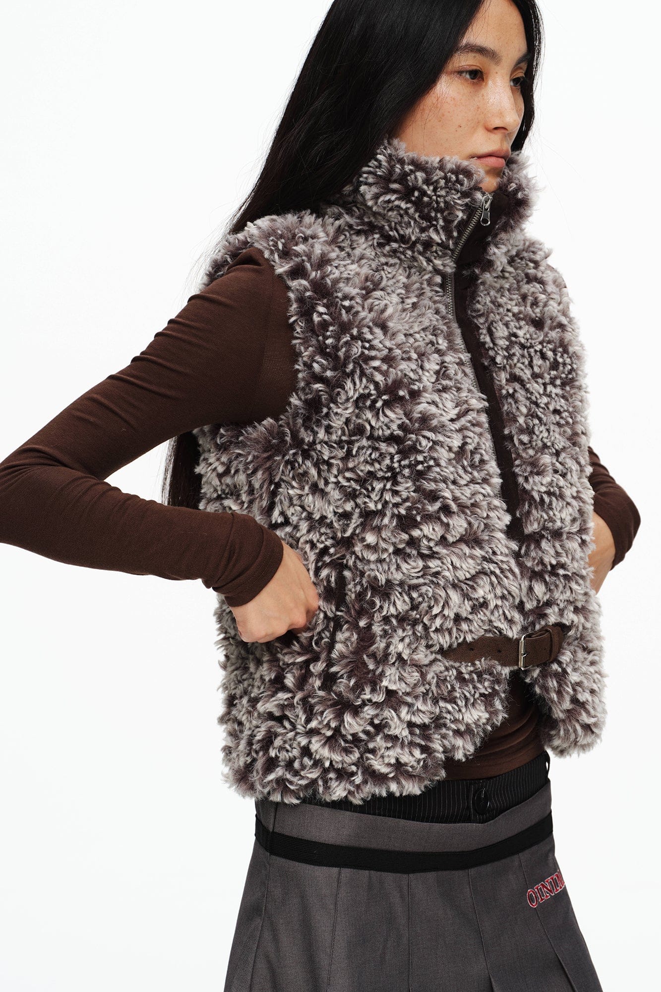 OINIMI Gradient Fleece Belted Vest