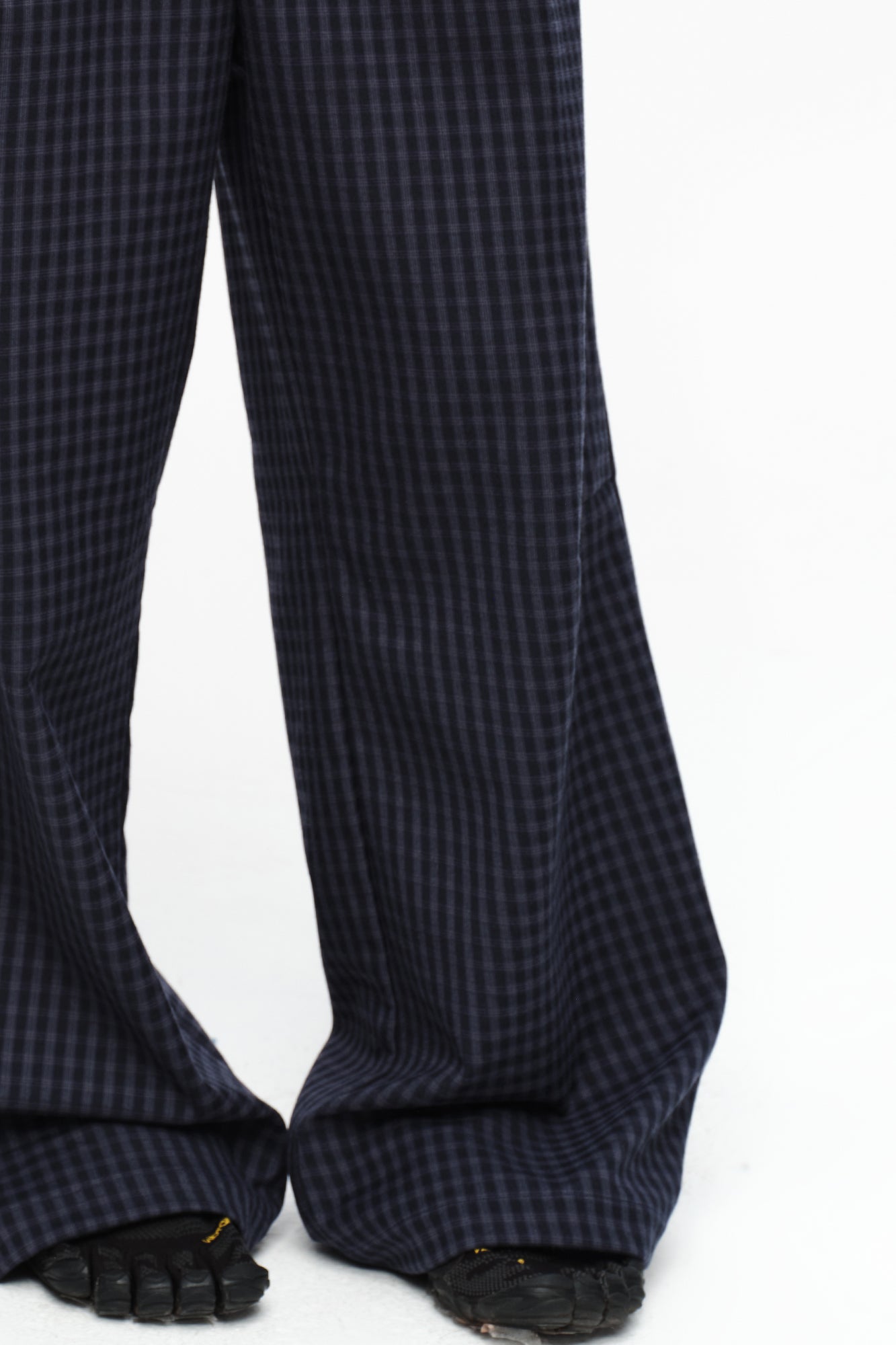 OINIMI Checked Pleated Wide-Leg Pants