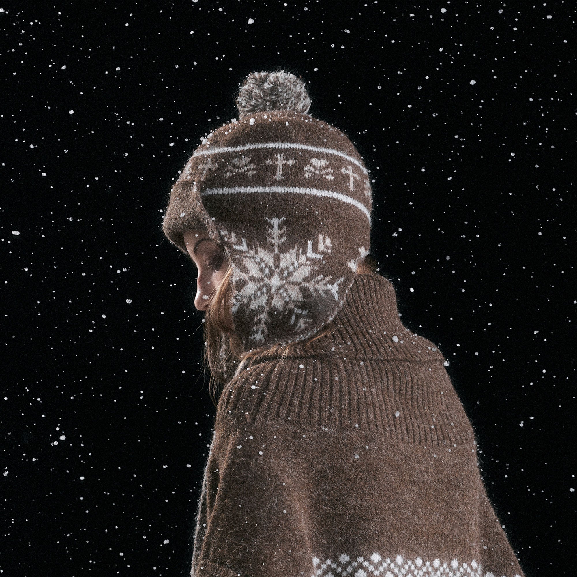 CESTNOUS Snowflake Jacquard Knit Chullo