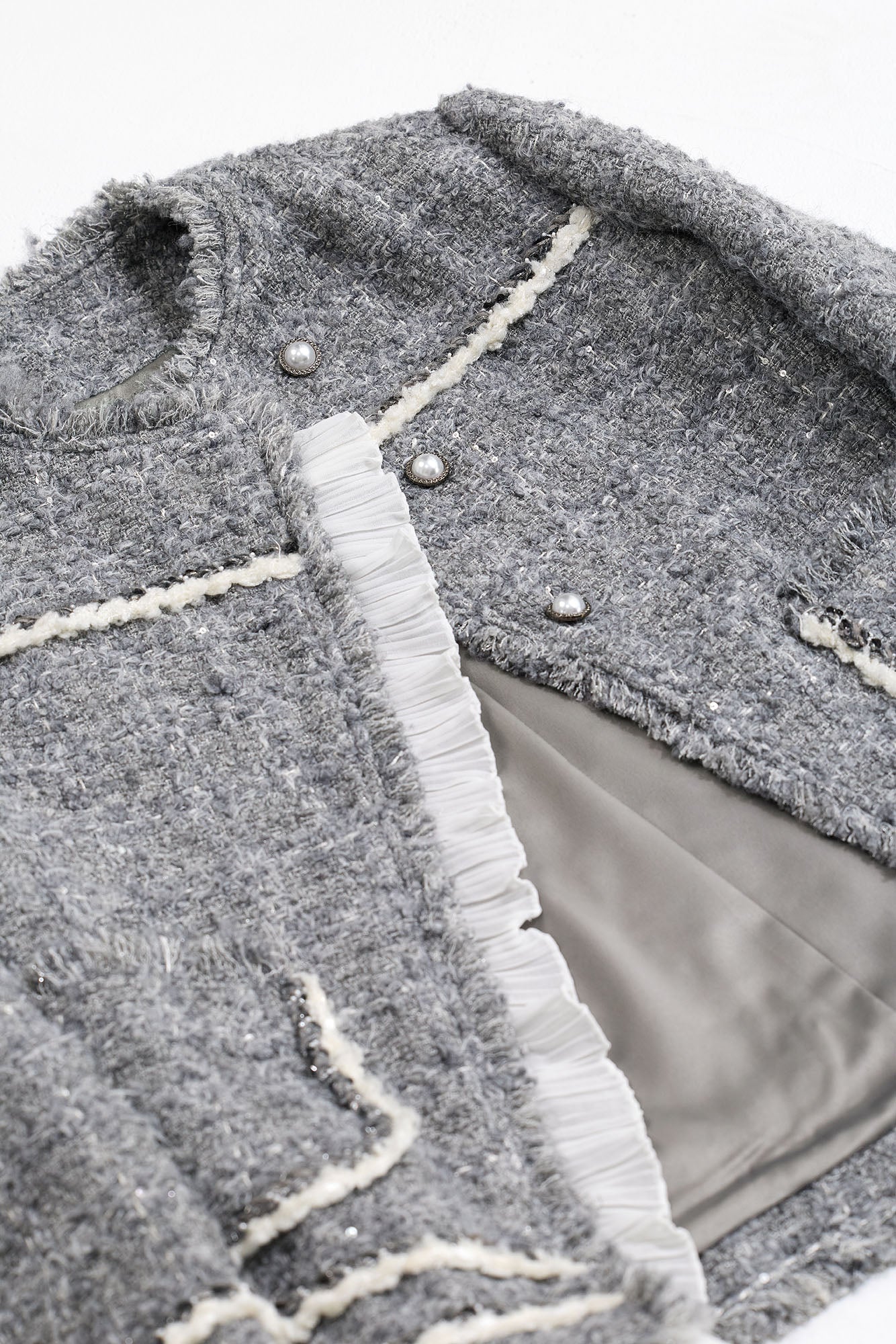 CYGNENOYR Boucle Ruffle-Placket Pearl-Button Jacket