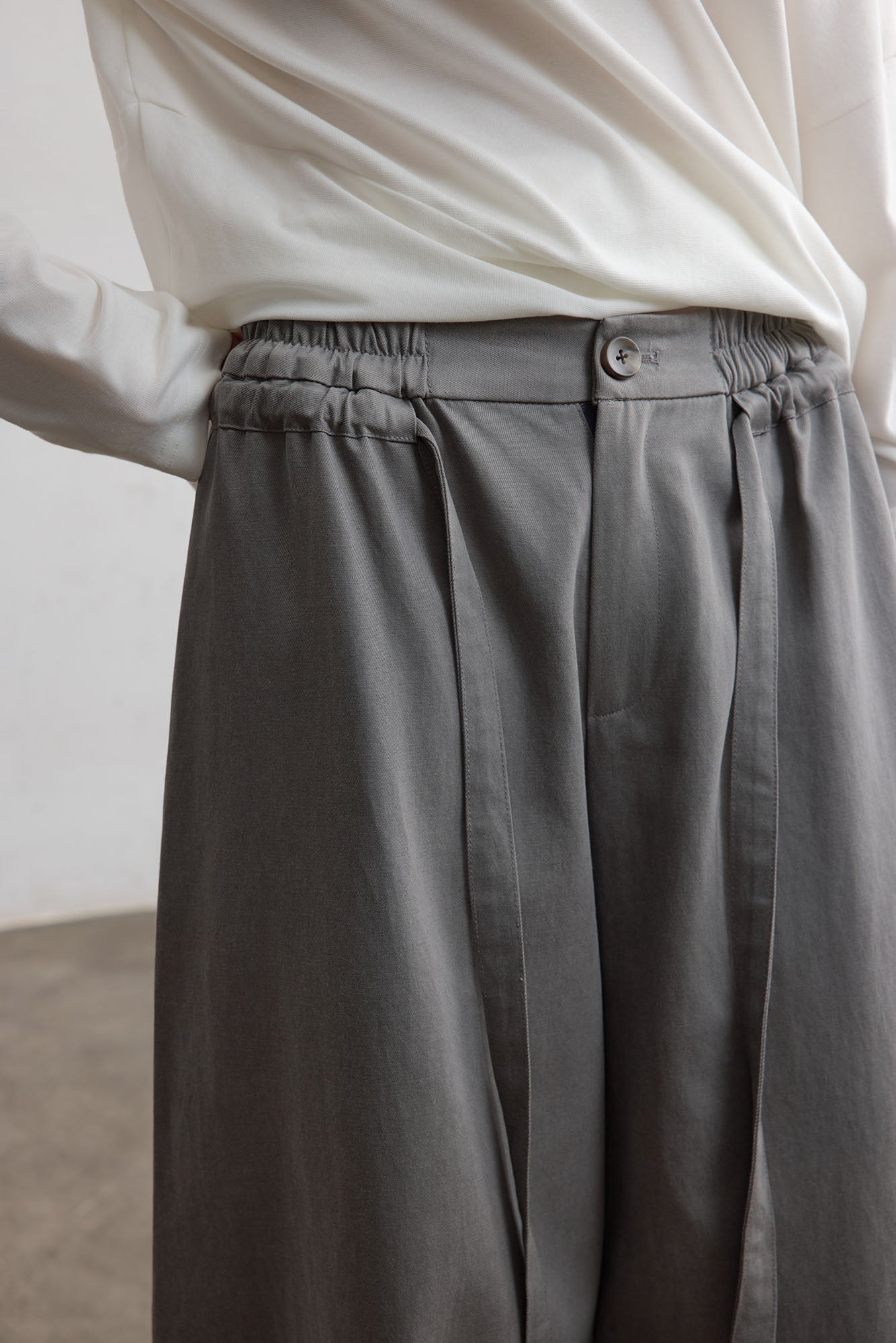 SAME FLOW Modern Oversized Drawstring Pants