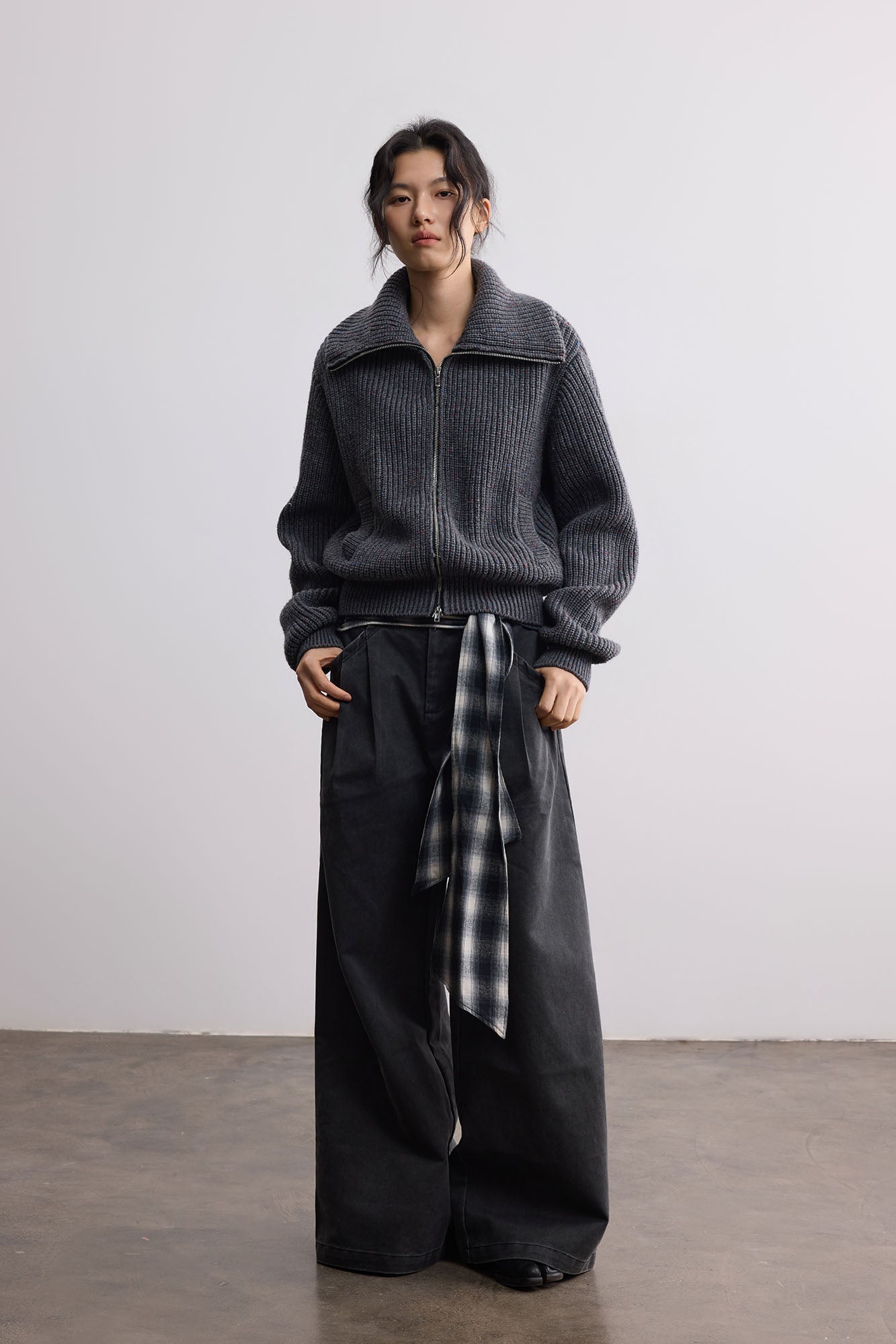 SAME FLOW Ribbed Oversized Polo Zip-Up Cardigan