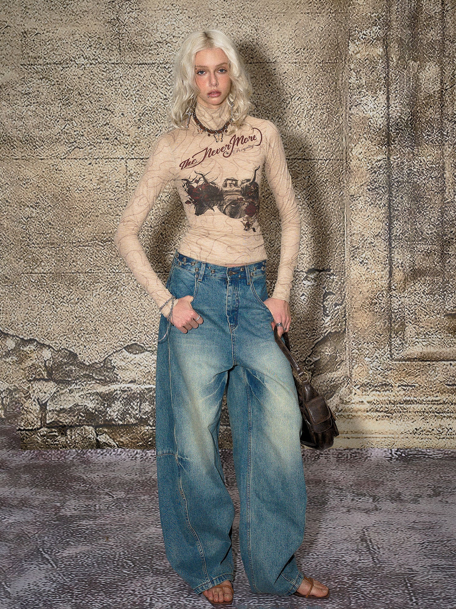 THE NEVERMORE Washed Panel Wide-Leg Jeans