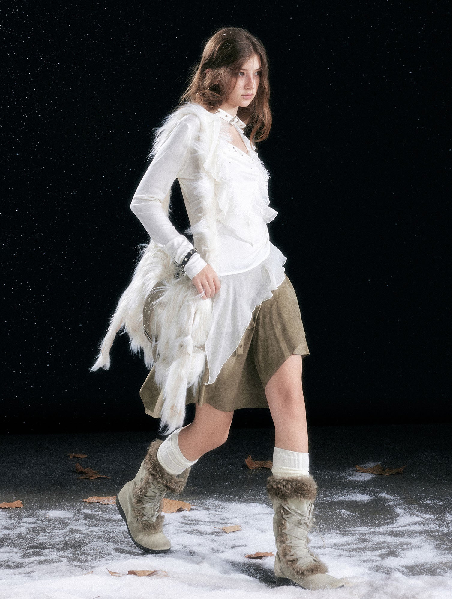 CESTNOUS Fuzzy Faux Fur Crossbody Bag