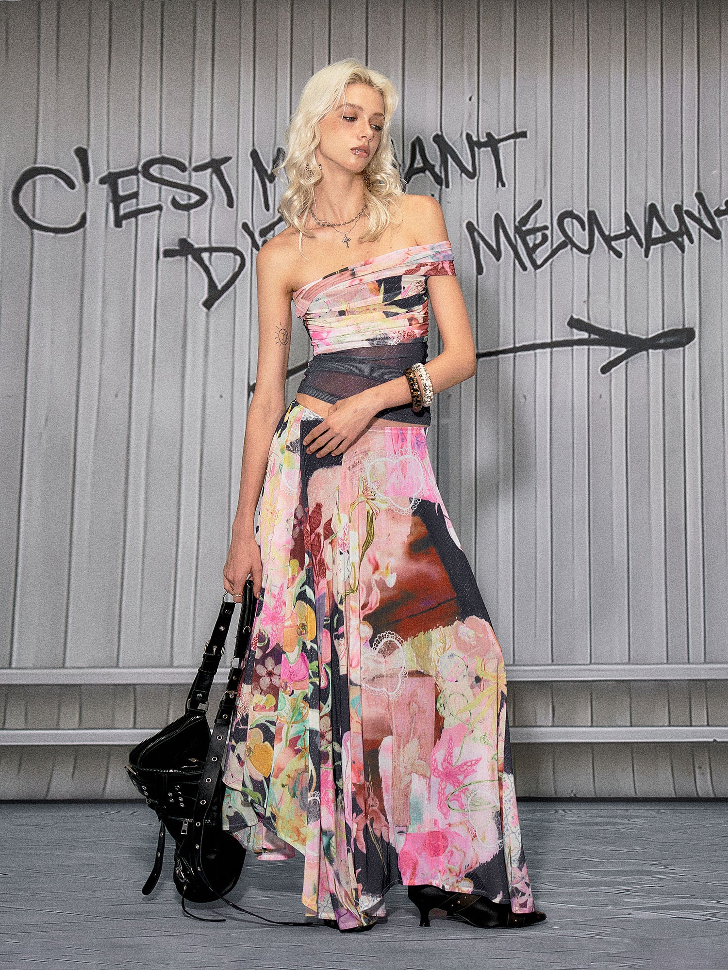 THE NEVERMORE Floral One-Shoulder Mesh Panel Two-Piece