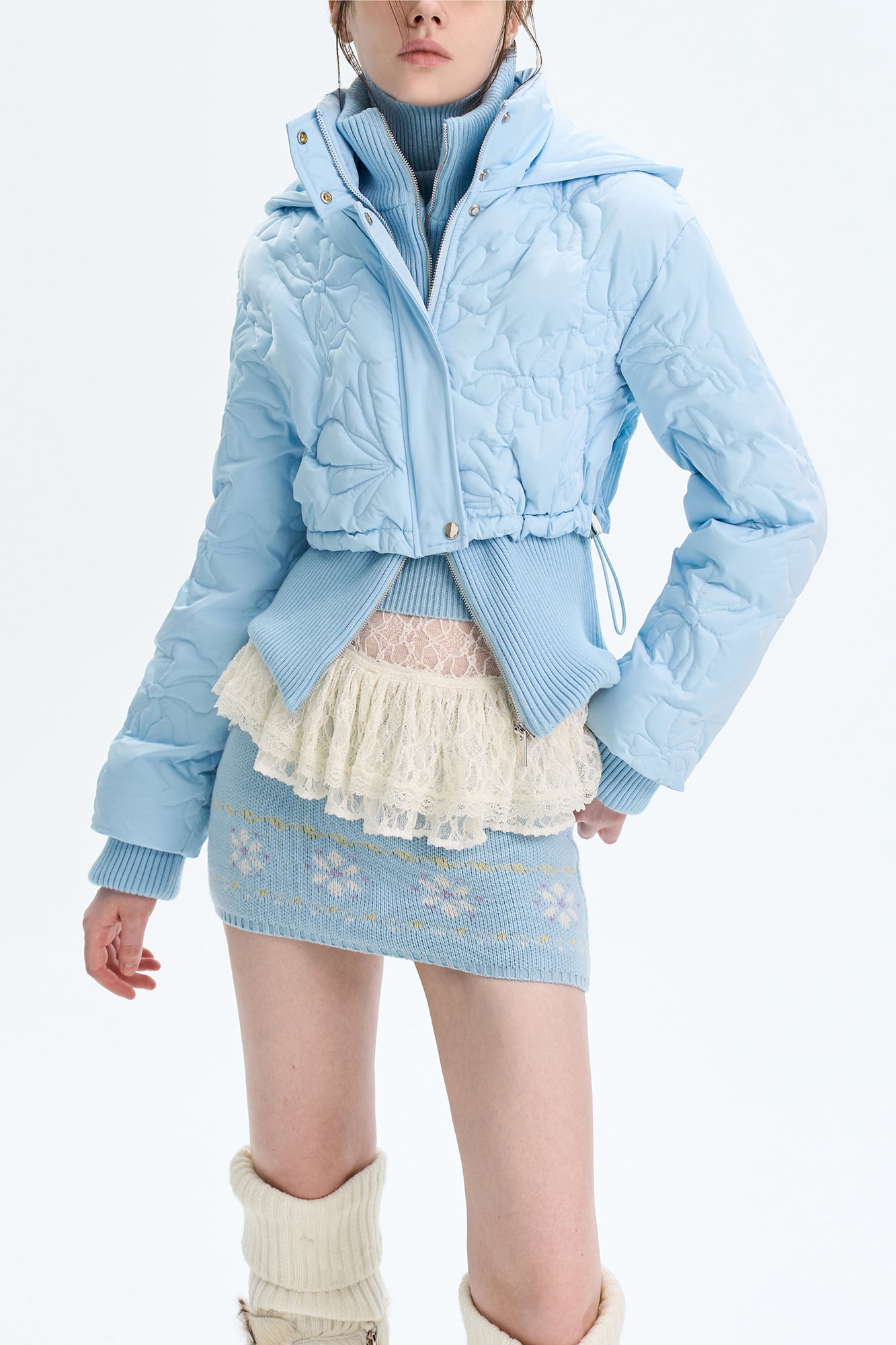 THE NEVERMORE Floral Quilted Mock-Layered Cropped Down Jacket