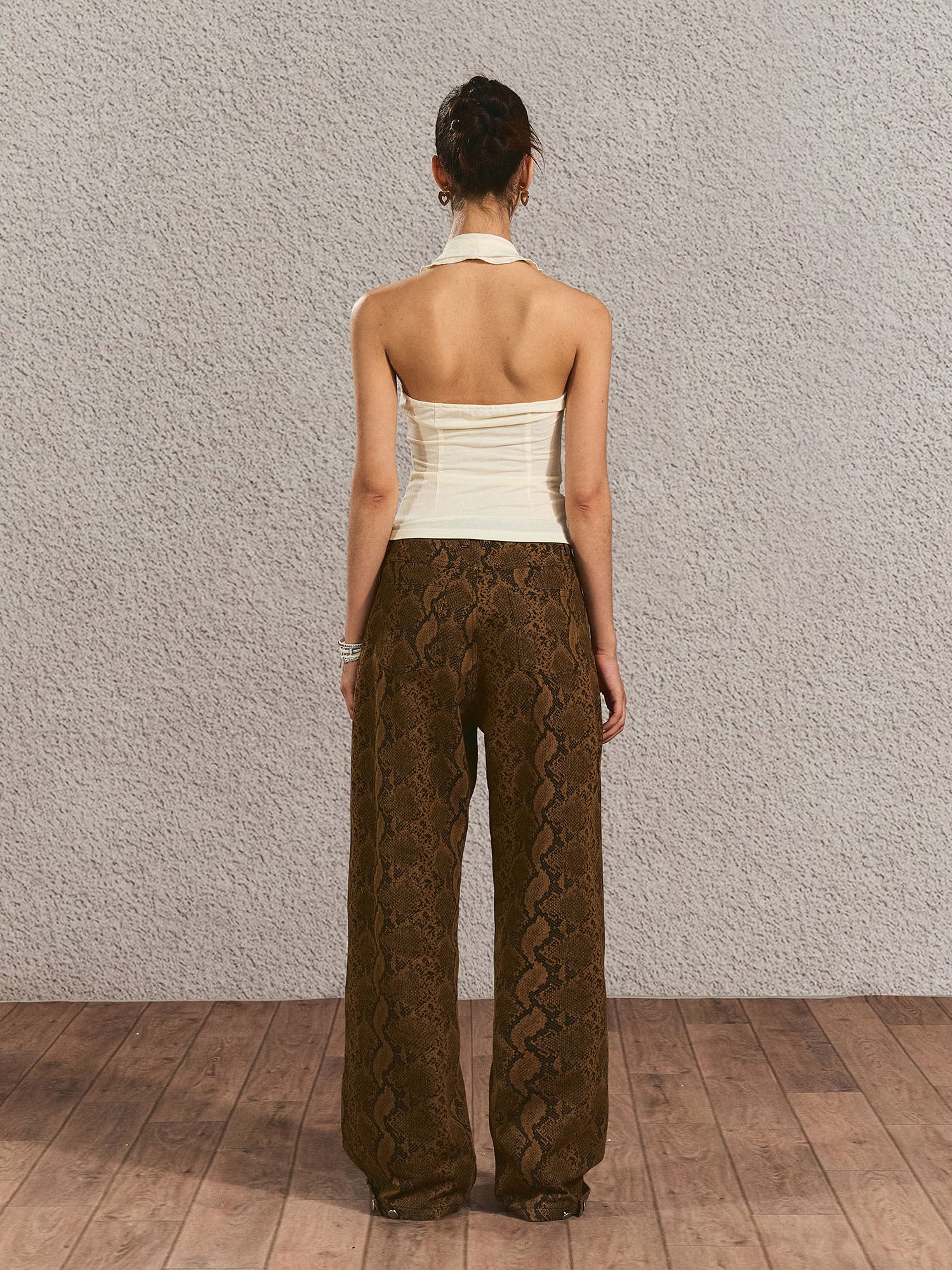 THE NEVERMORE Serpentine Buckled Wide-Leg Pants