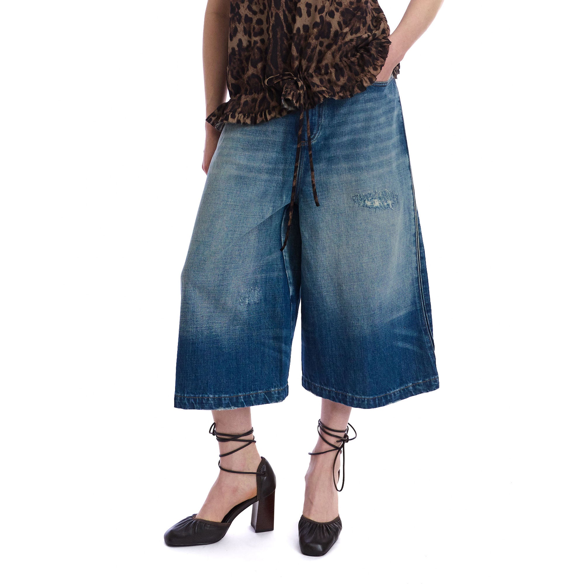 NEVERSEEZ Washed Wide-Leg Denim Shorts