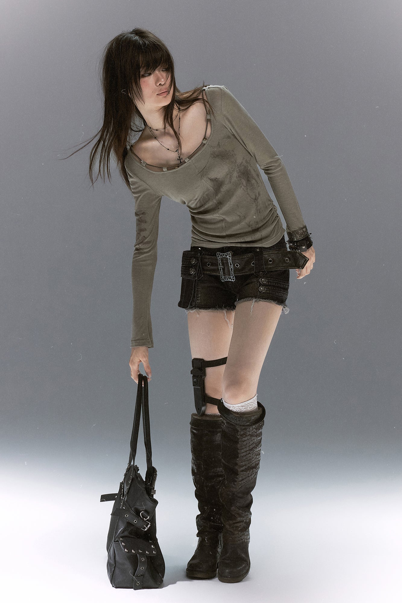 CESTNOUS Graphic Lace-Trim Tencel Long-Sleeve Tee