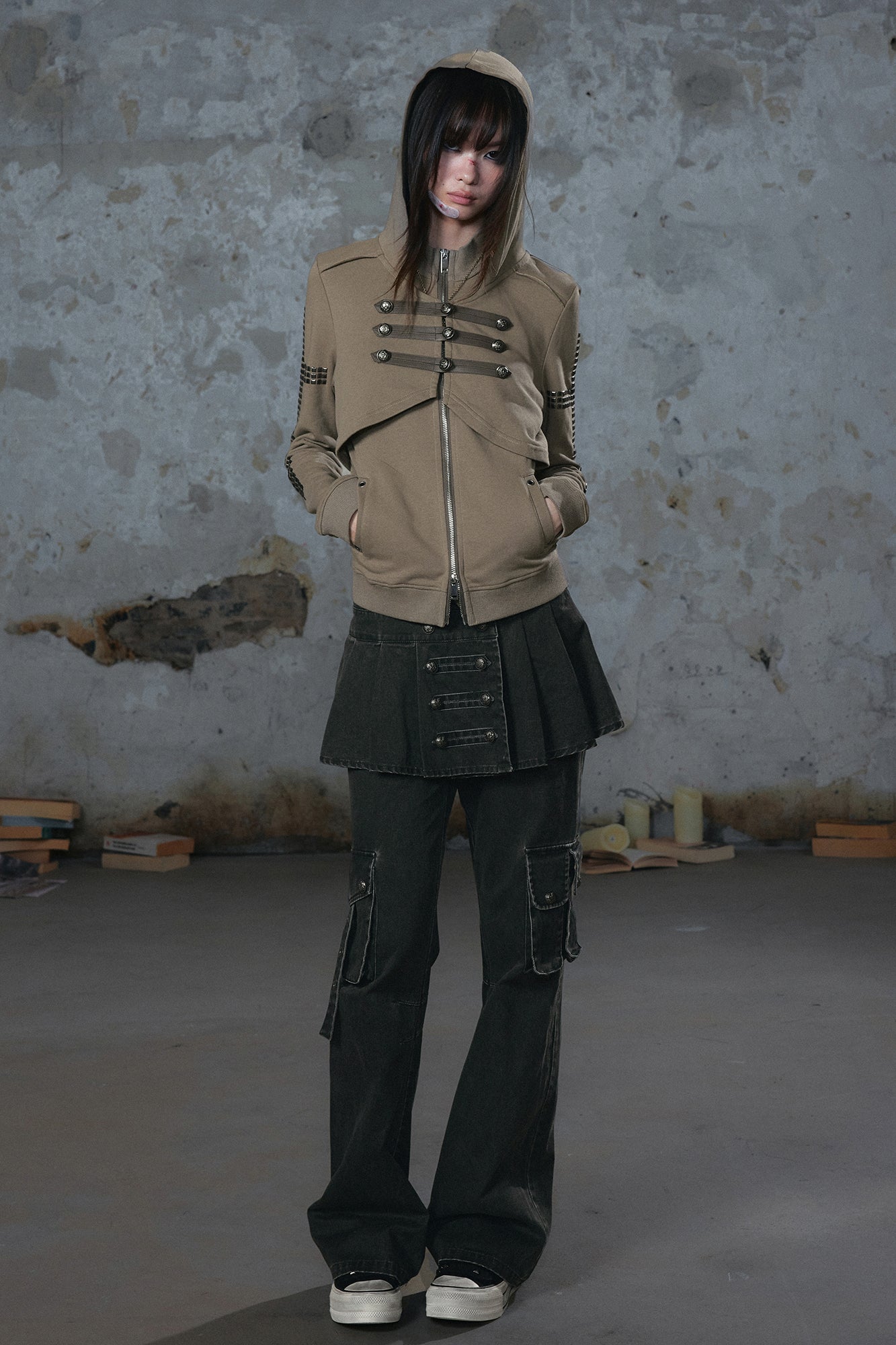 CESTNOUS Punk Metal-Button Napoleon Zip-Up Hoodie