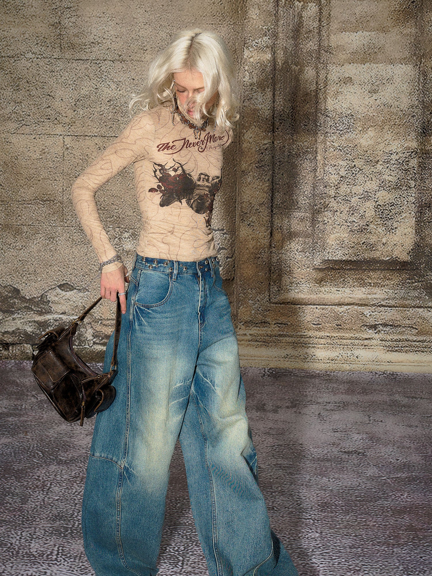 THE NEVERMORE Washed Panel Wide-Leg Jeans