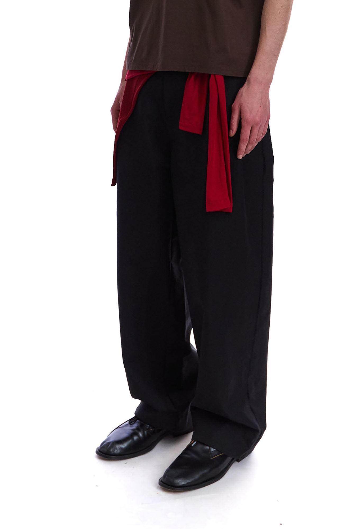 NEVERSEEZ Embroidered Stitched Pleated Barrel Trousers