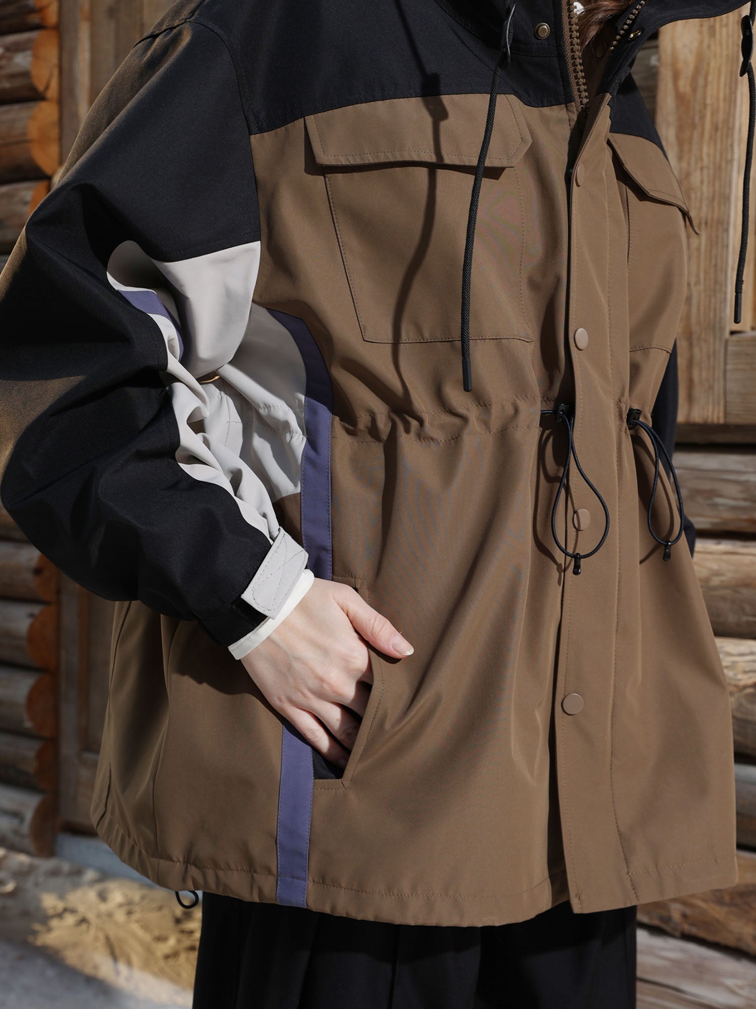 ERROR CODE ROBOT Contrast Waterproof Windbreaker with Detachable Down Vest