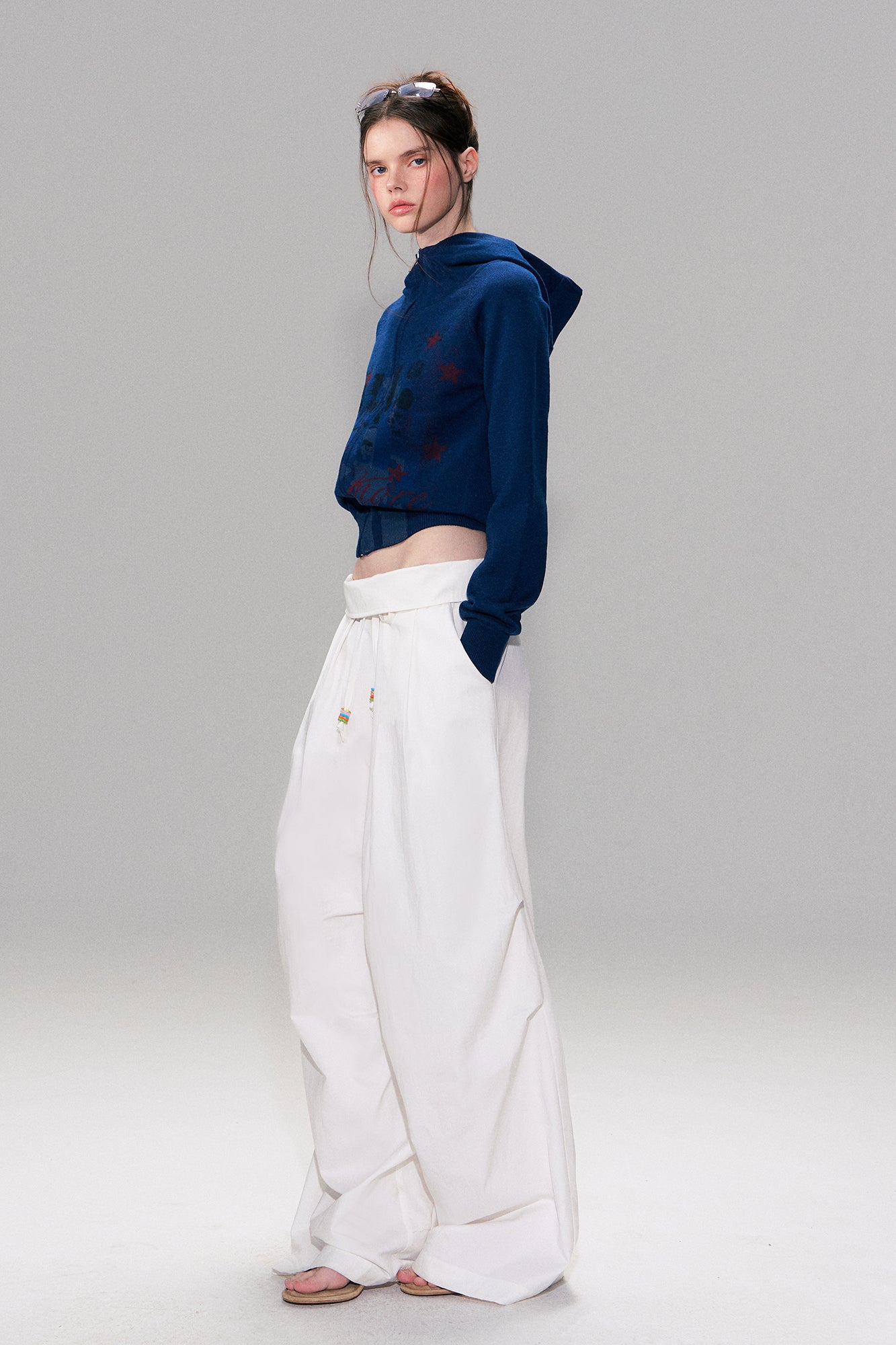 THE NEVERMORE Graphic Knit Zip-Up Hoodie