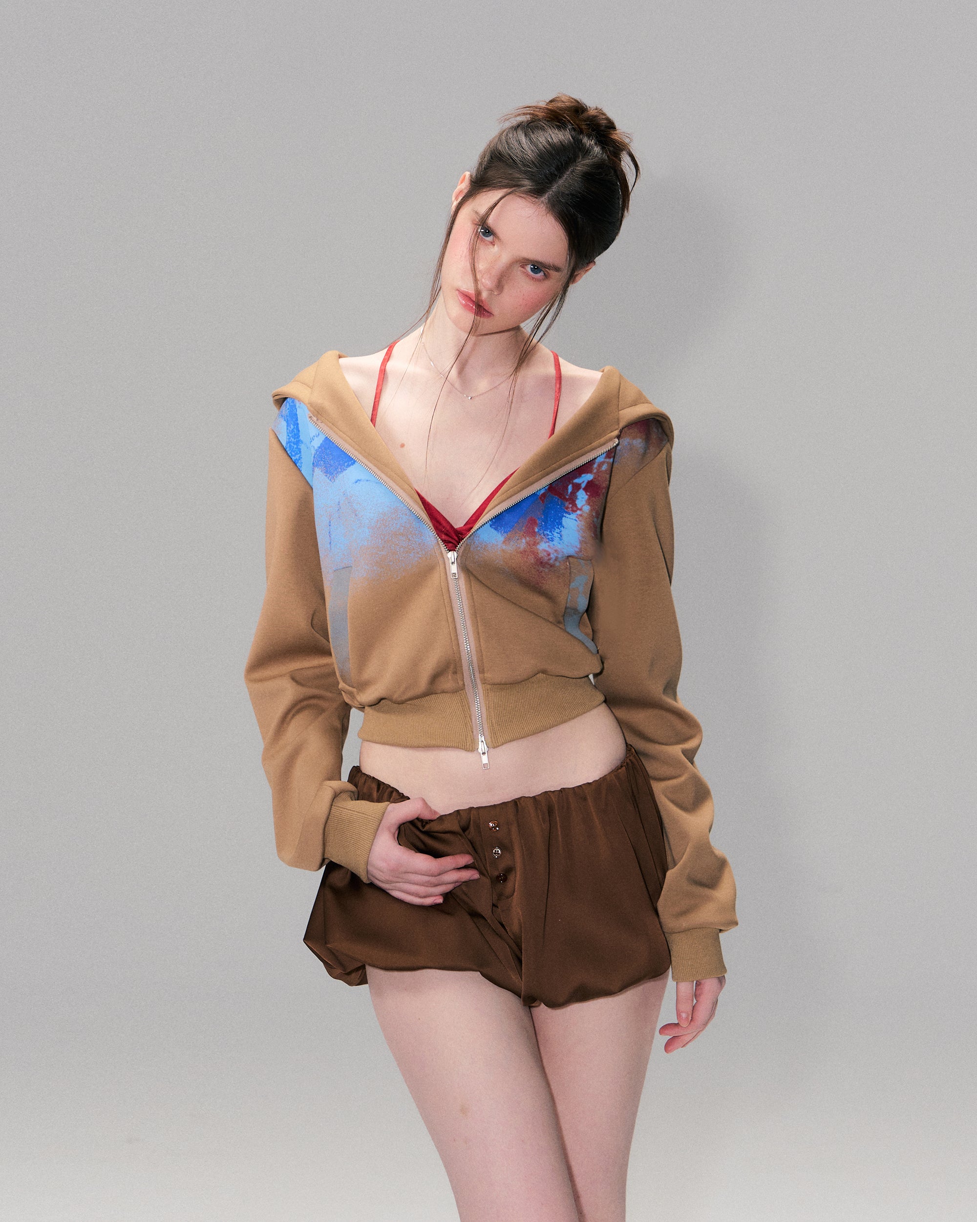 THE NEVERMORE Graffiti Ribbed Hem Cropped Hoodie