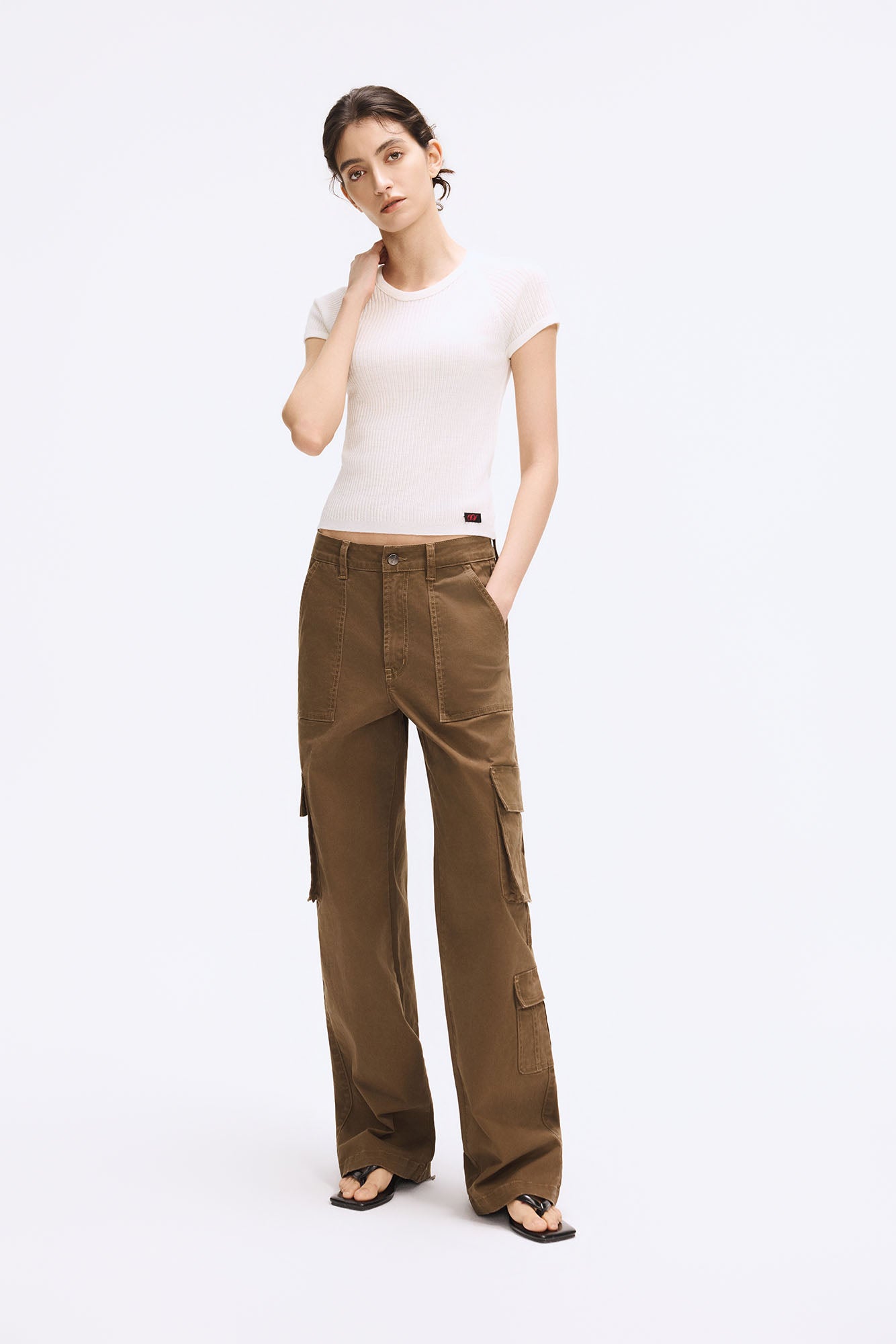 ARTIFICIAL WORLD Ribbed Slim Cropped T-Shirt