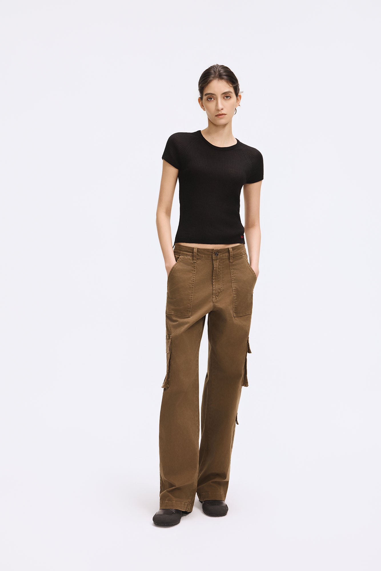 ARTIFICIAL WORLD Ribbed Slim Cropped T-Shirt