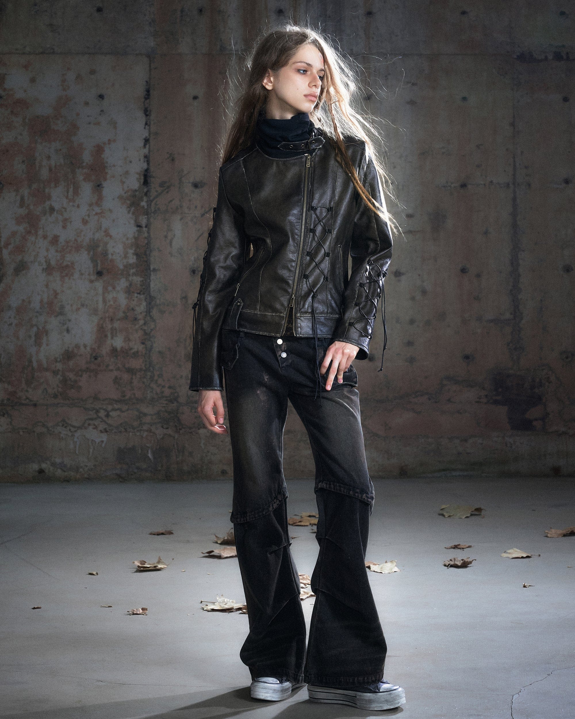 CESTNOUS Asymmetric Double-Waist Panel Jeans