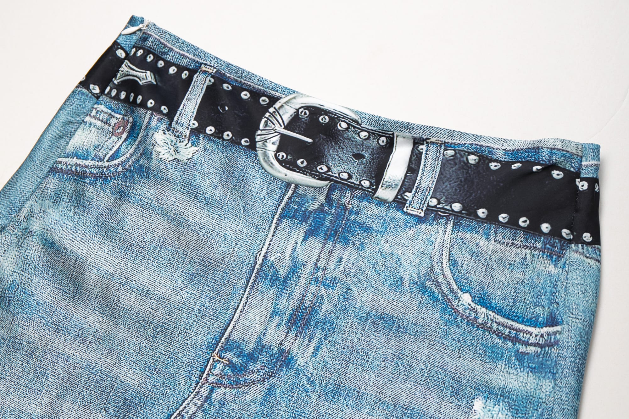 LEONSENSE Denim Full-Print Lace-Splice Slit Skirt