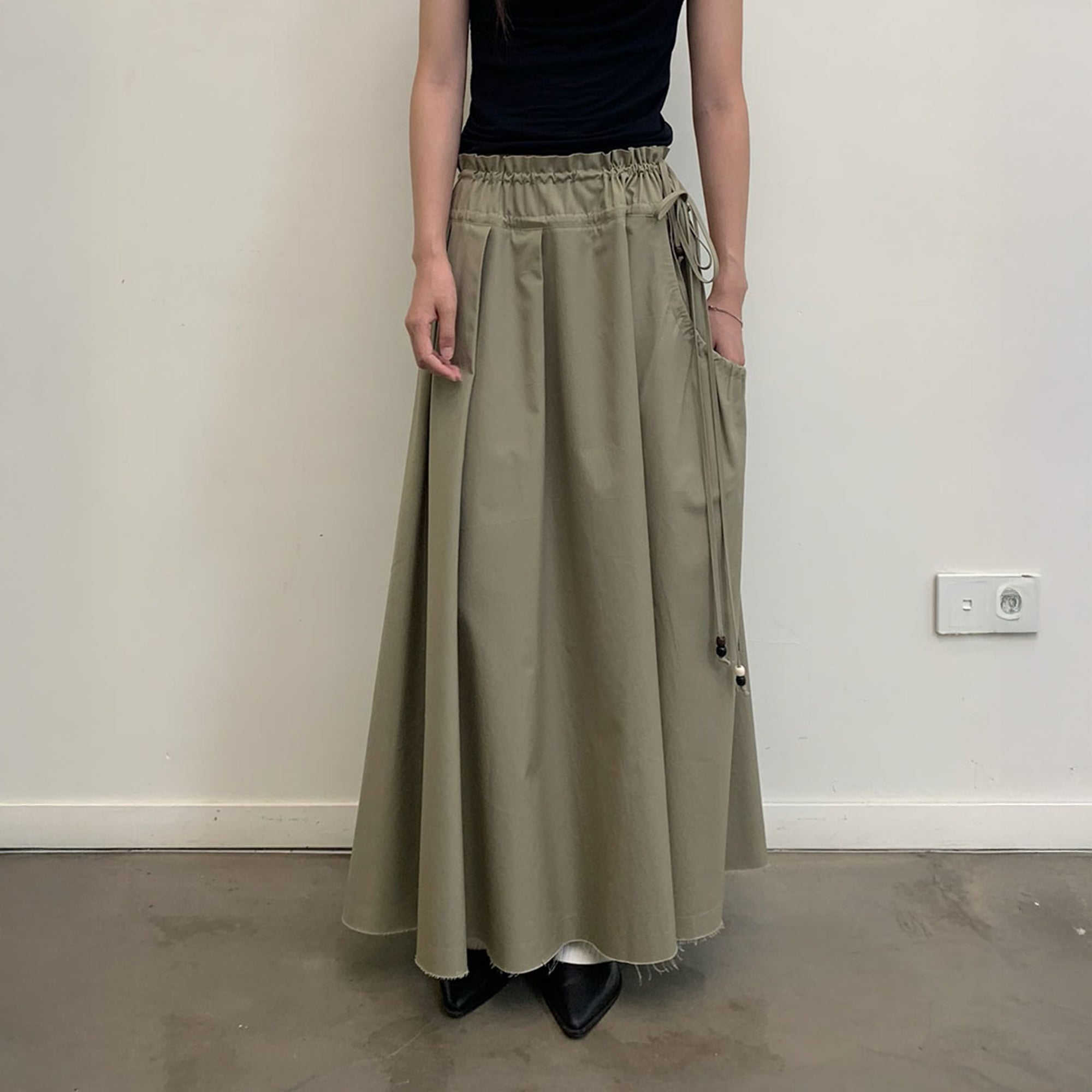 NEVERSEEZ Drawstring Ruched Utility Pocket Maxi Skirt