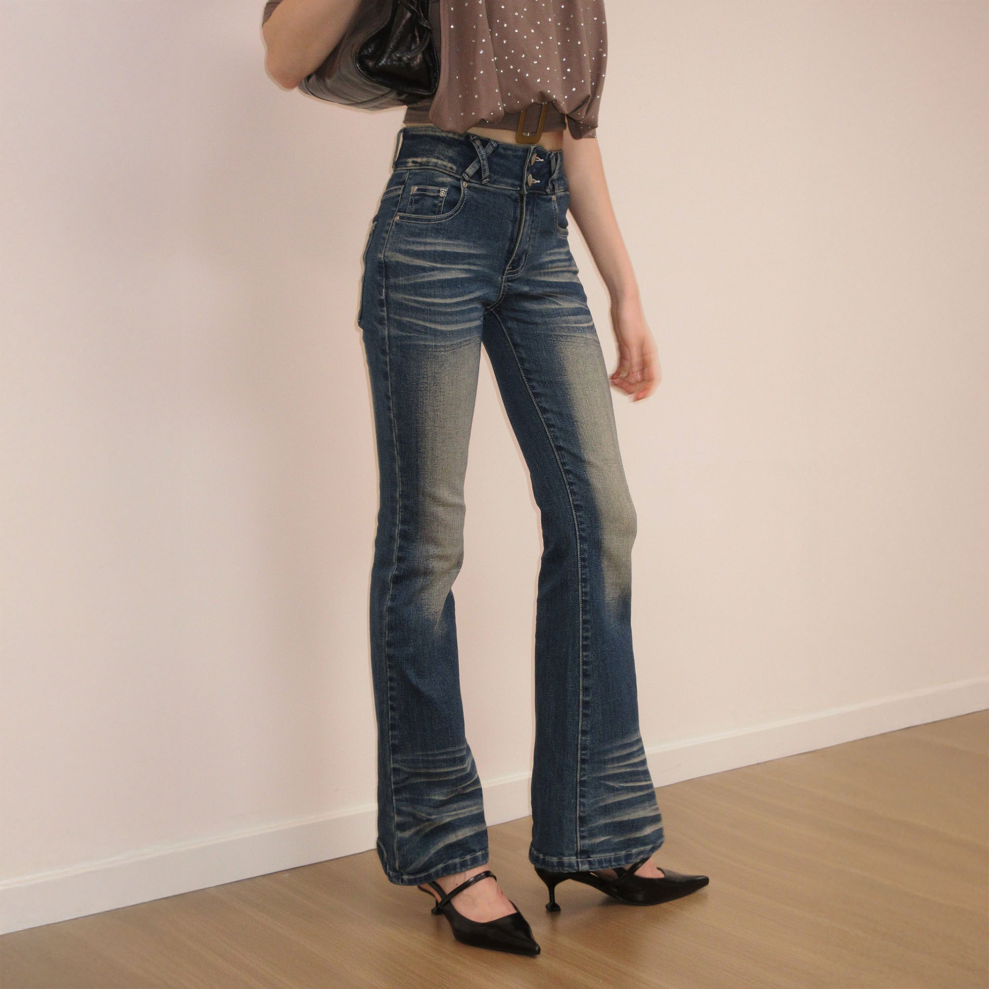 AE30 SAINT Whiskering Wash Slim Flared Jeans