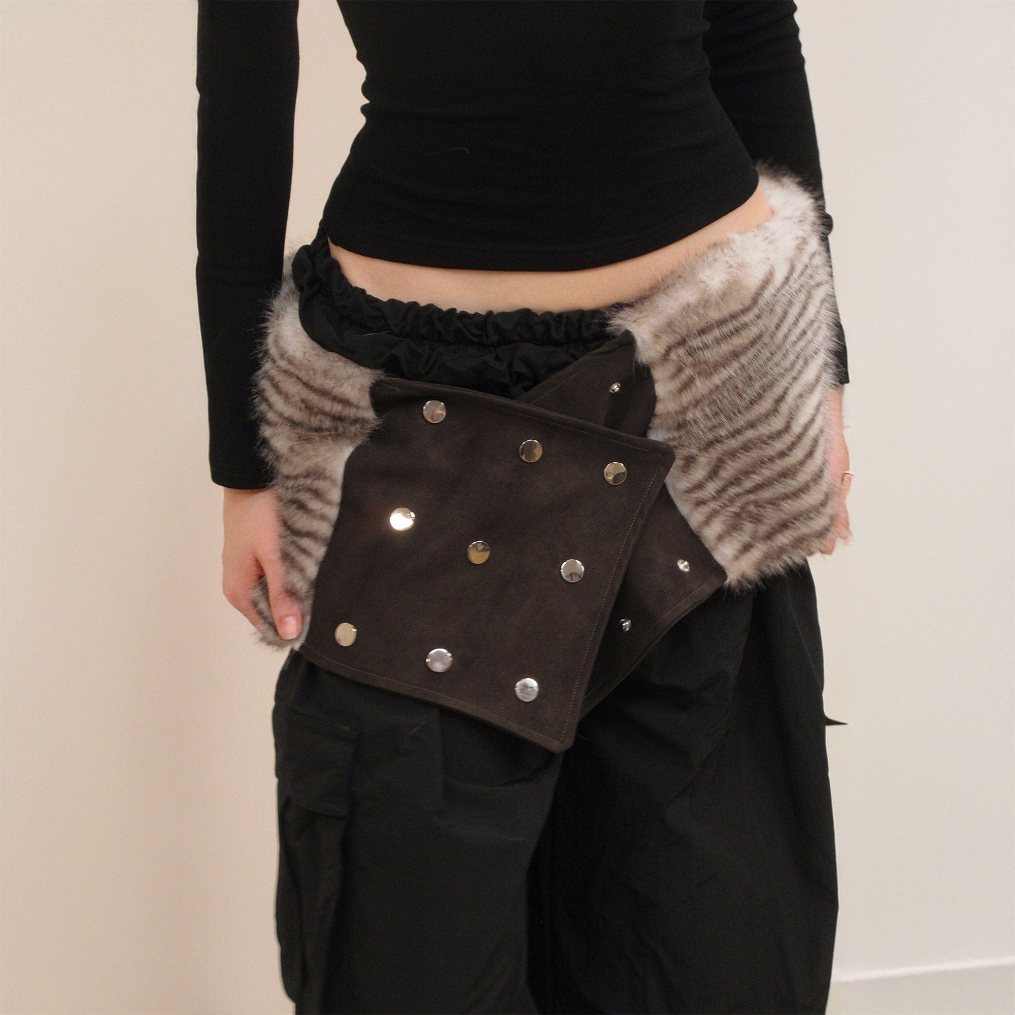 AE30 SAINT Faux Fur Snap Mini Skirt