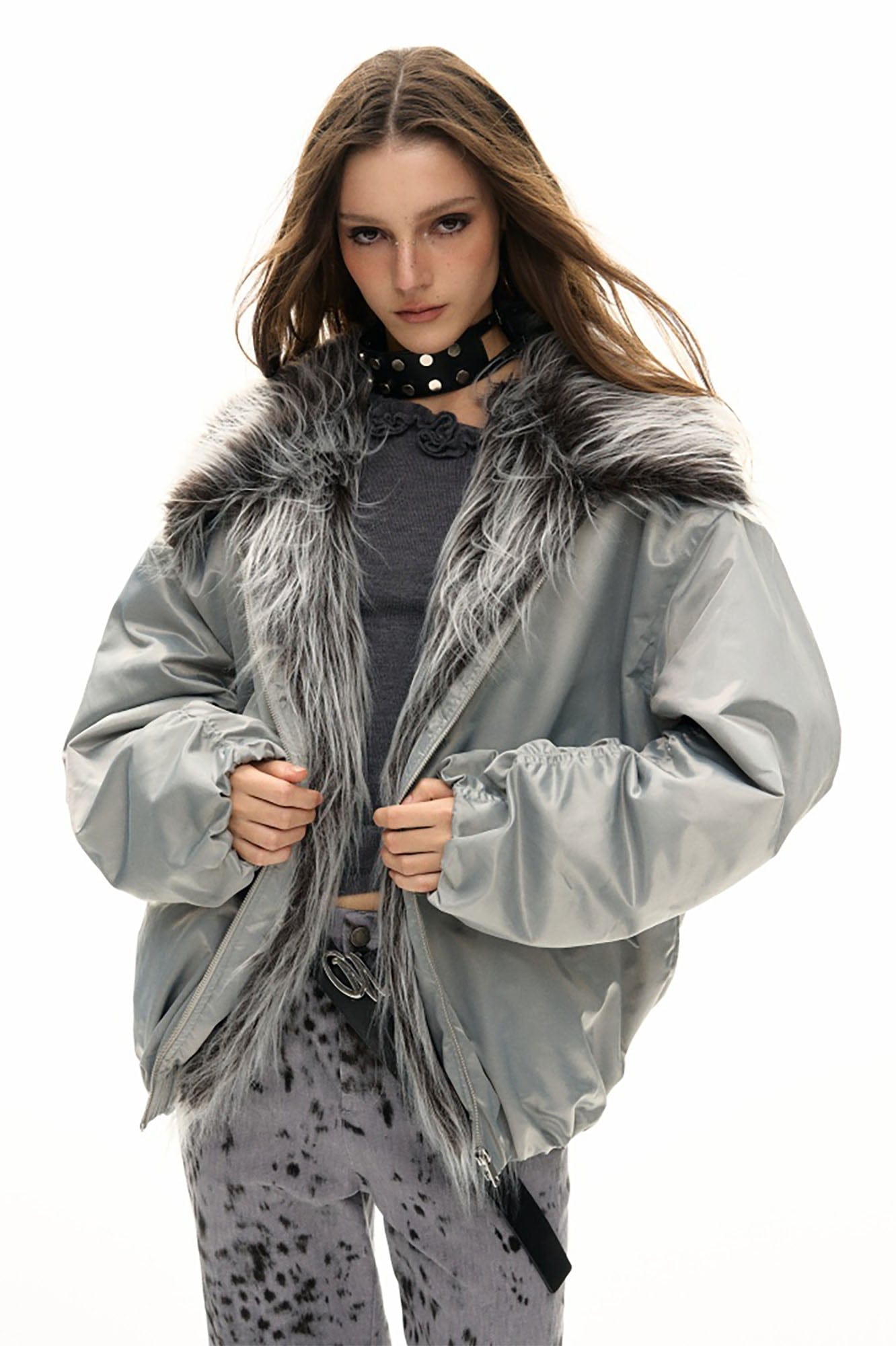 10AMSOTIIIIIIRED Detachable Faux Fur-Trim Glossy Down Jacket