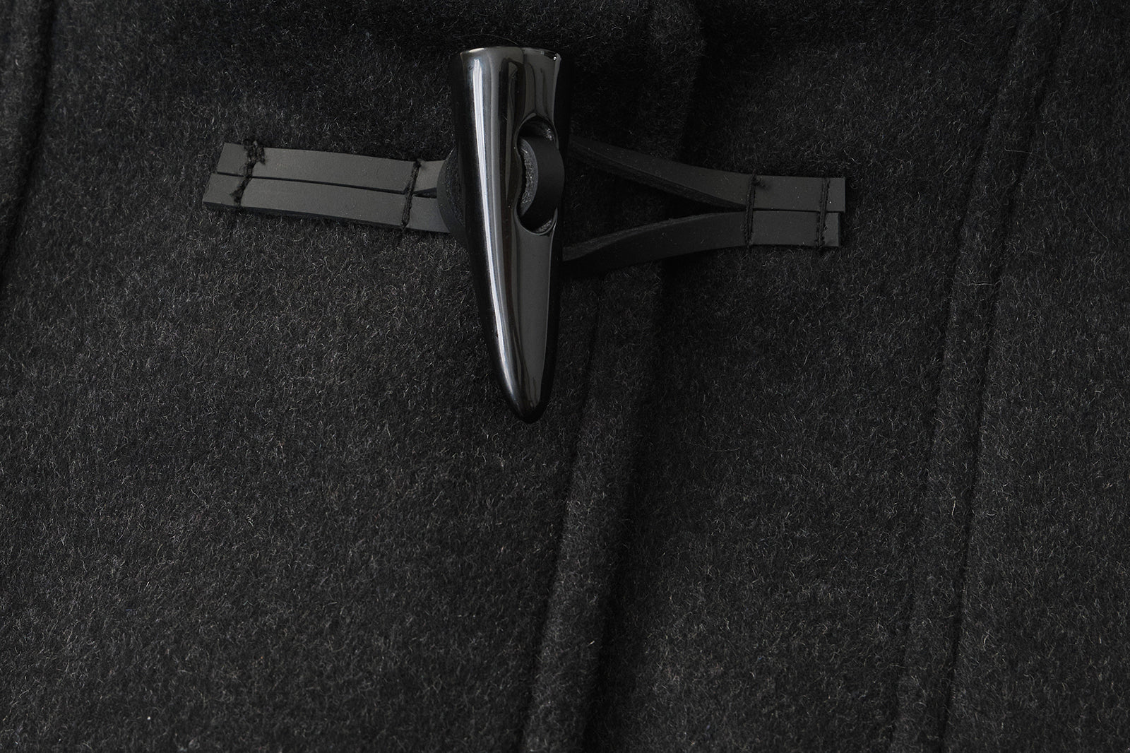 LIVINGTOWN Classic Toggle Wool-Blend Coat