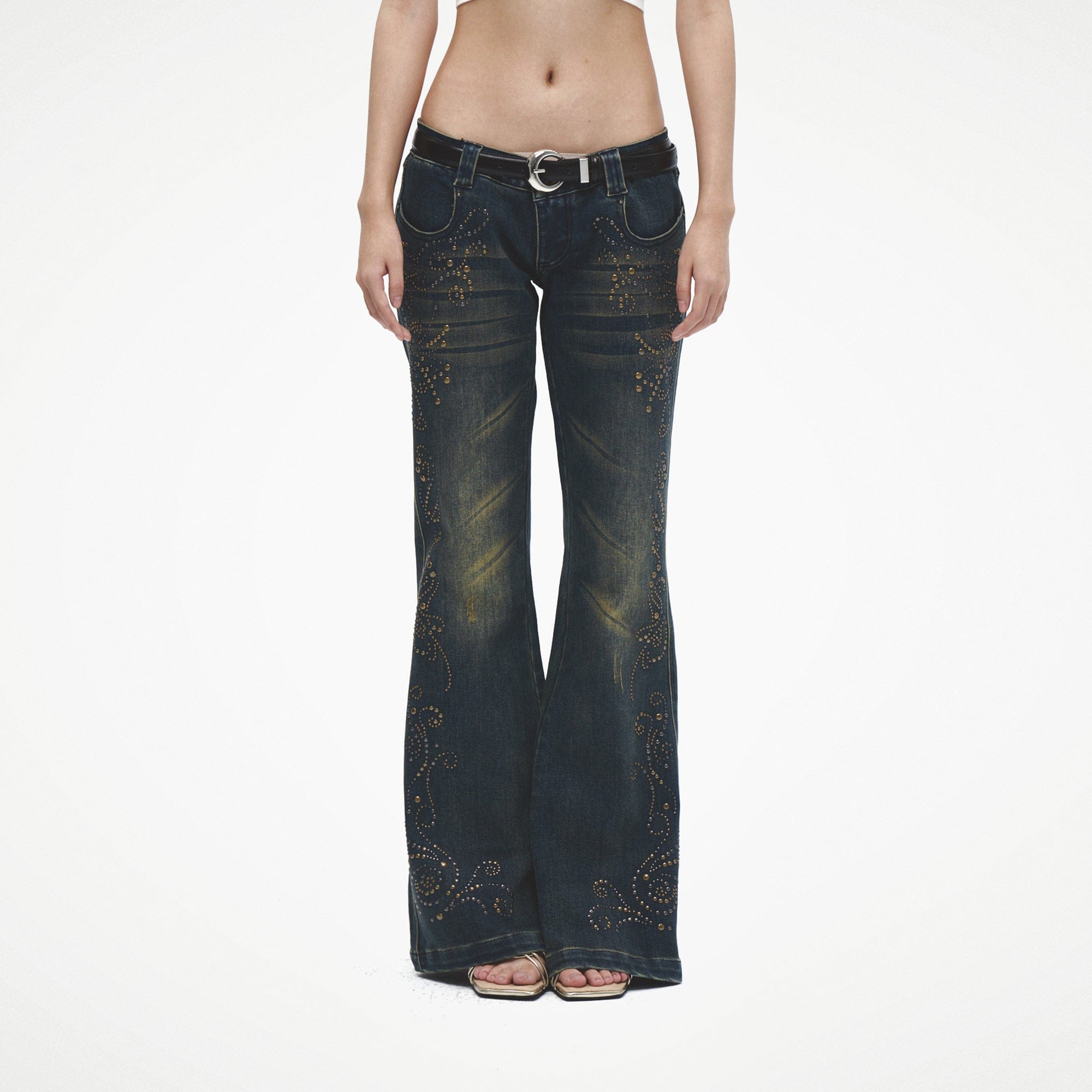 FAYCHUI Distressed Rivet Embellished Flared Jeans