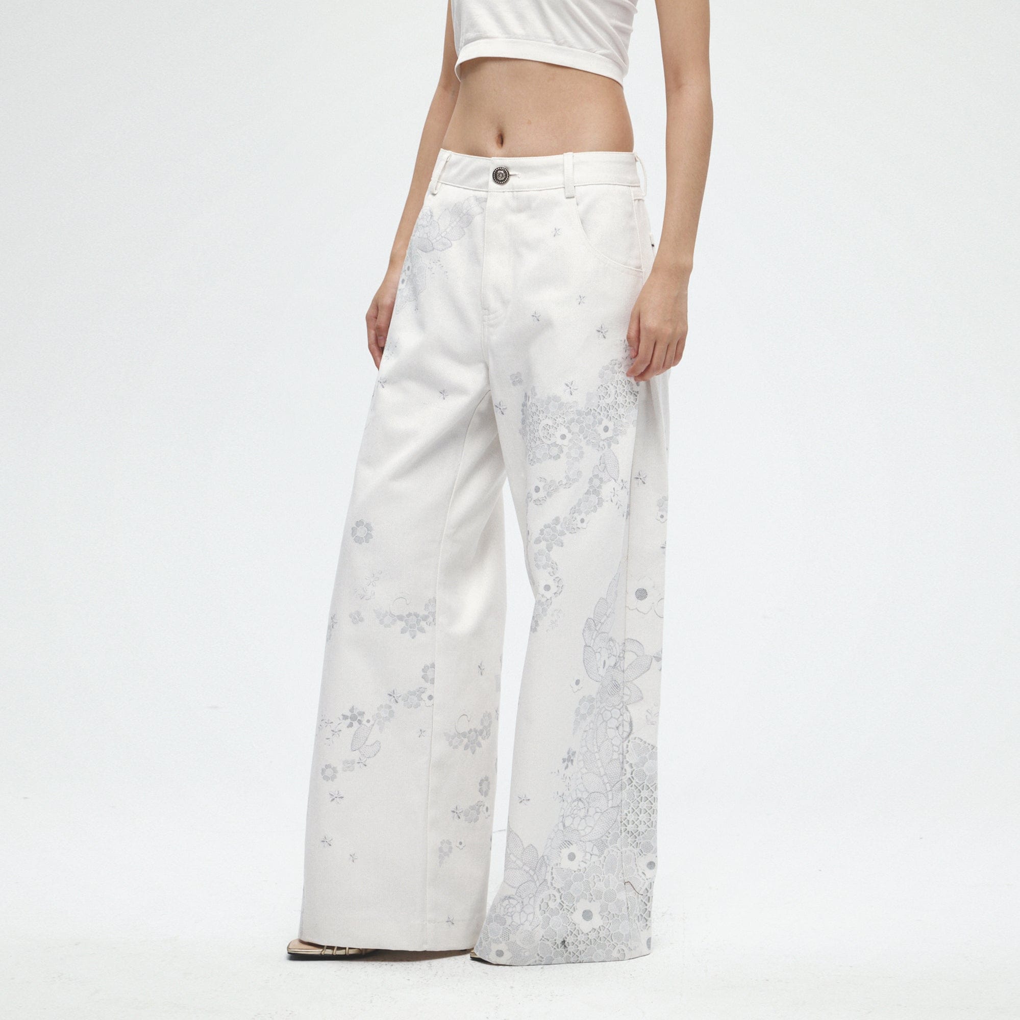 FAYCHUI Lace Graphics Wide-Leg Jeans White