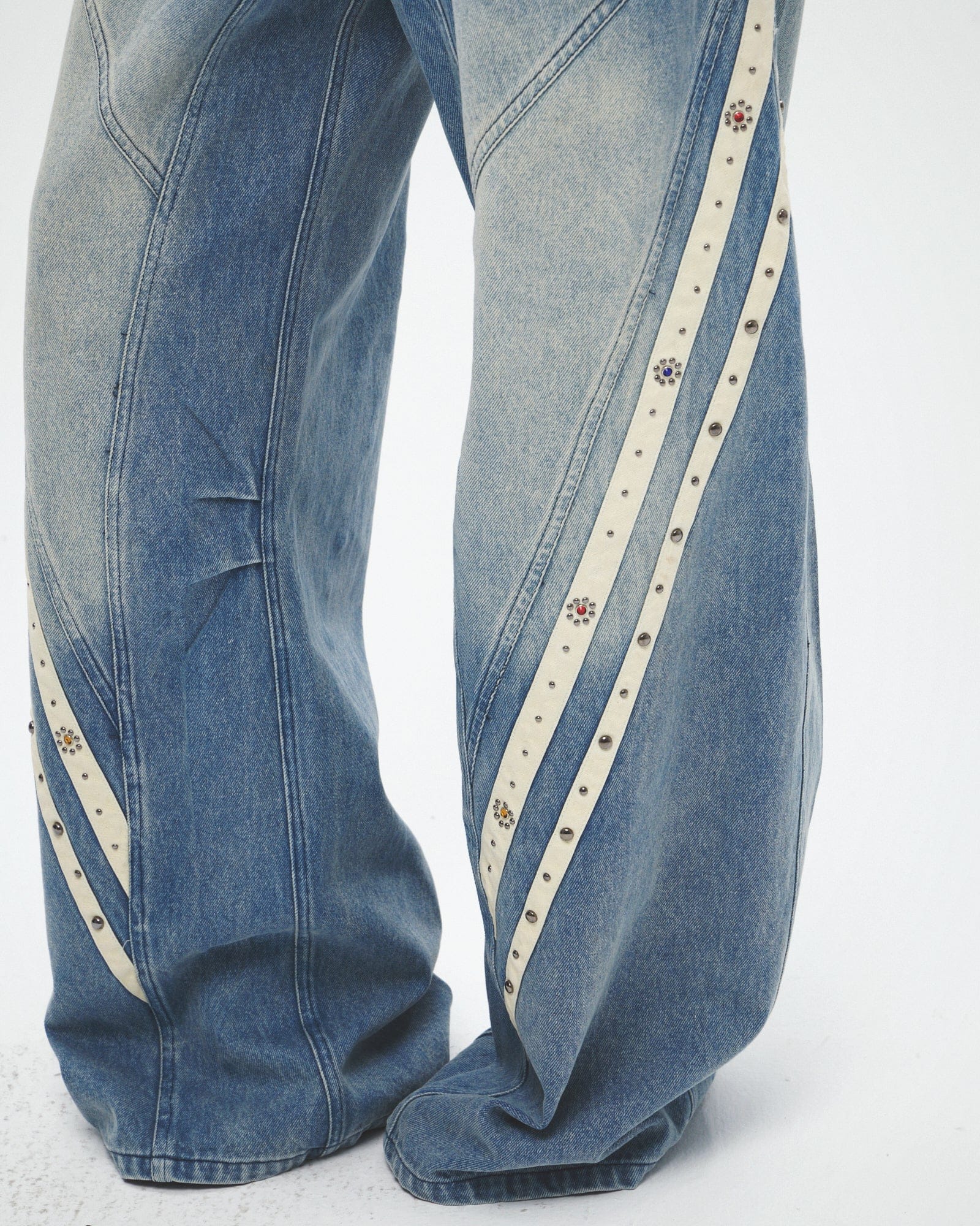 FAYCHUI Diamond Washed Curved Panel Wide-Leg Jeans