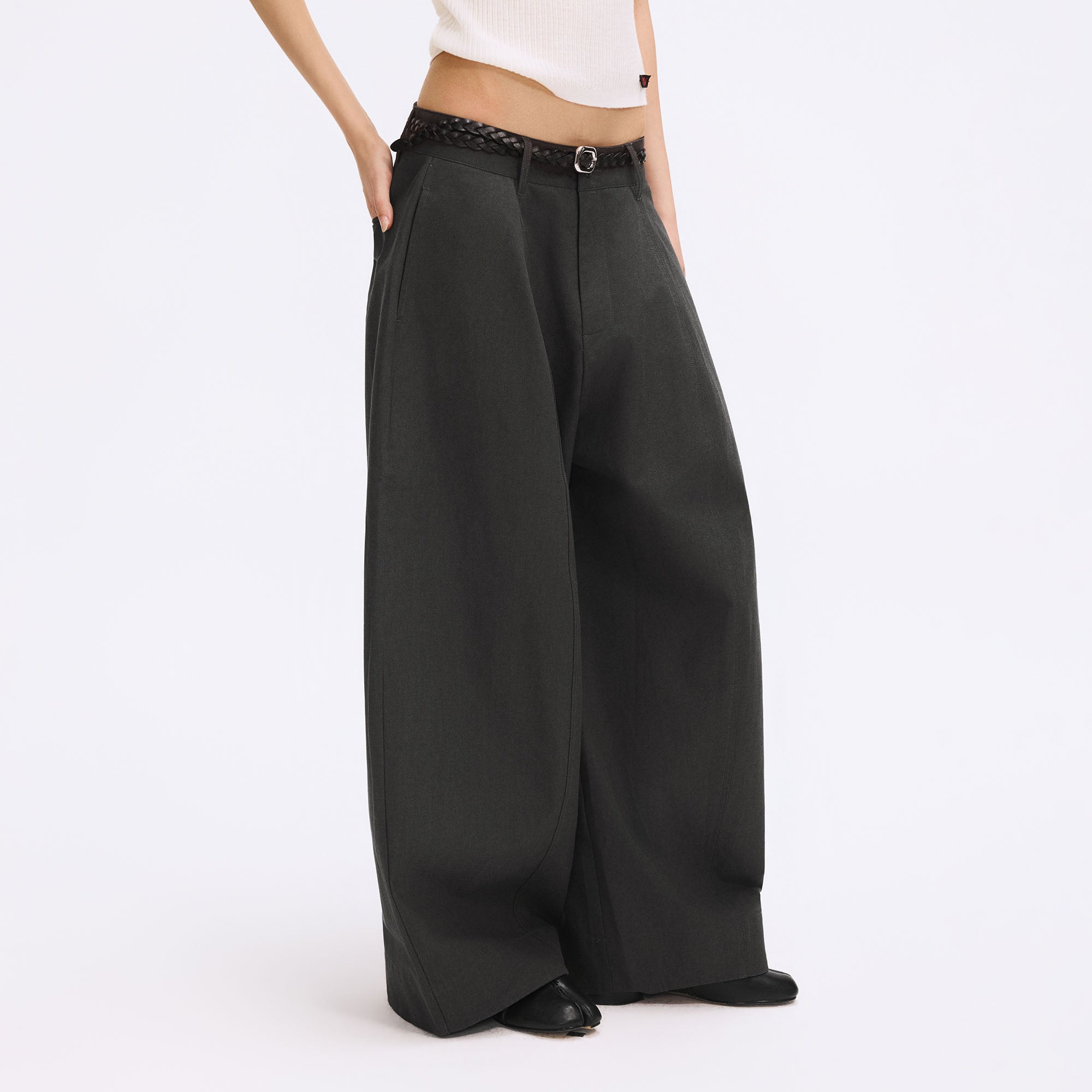 ARTIFICIAL WORLD Essential Oversized Curved-Leg Pants